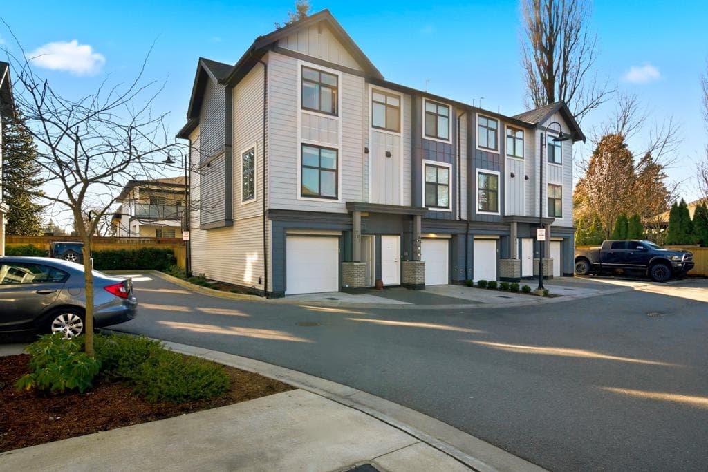 701 - 2267 Mckenzie Road, Abbotsford, V2S 0M9 — photo 3