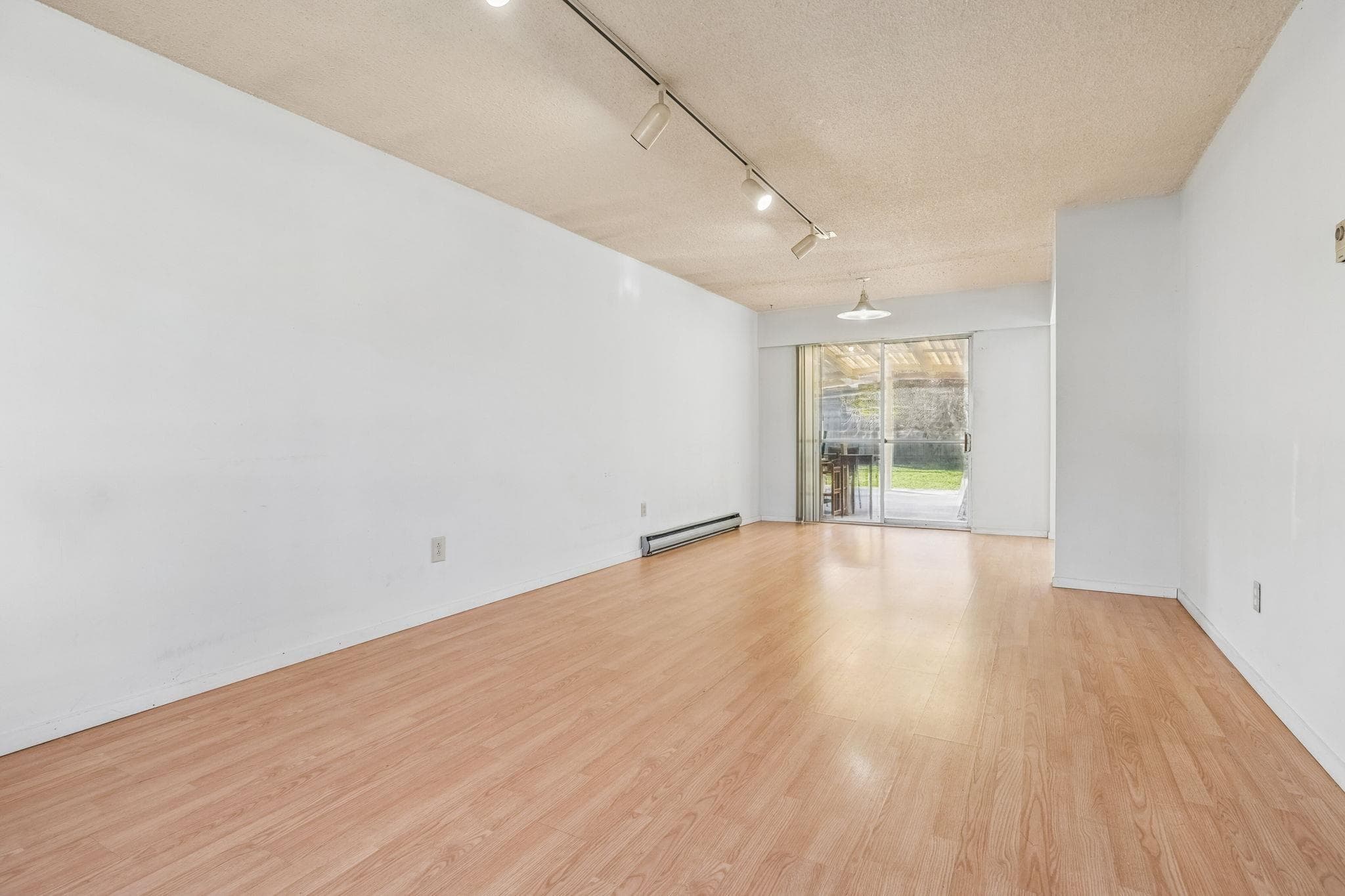 3740 Blundell Road, Richmond, V7C 1G4 — photo 5