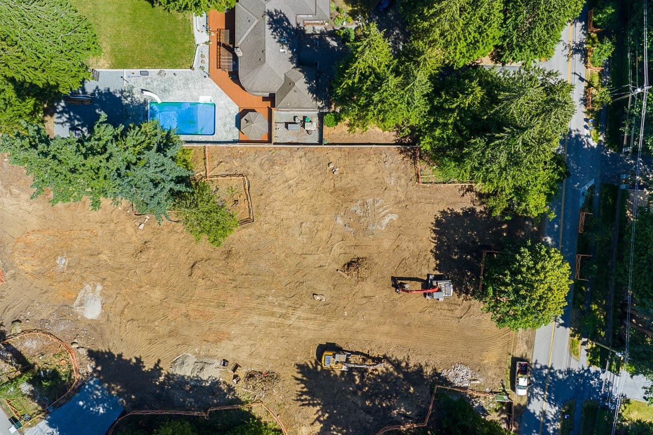 13803 56 Avenue, Surrey, V3X 2Z9 — photo 3