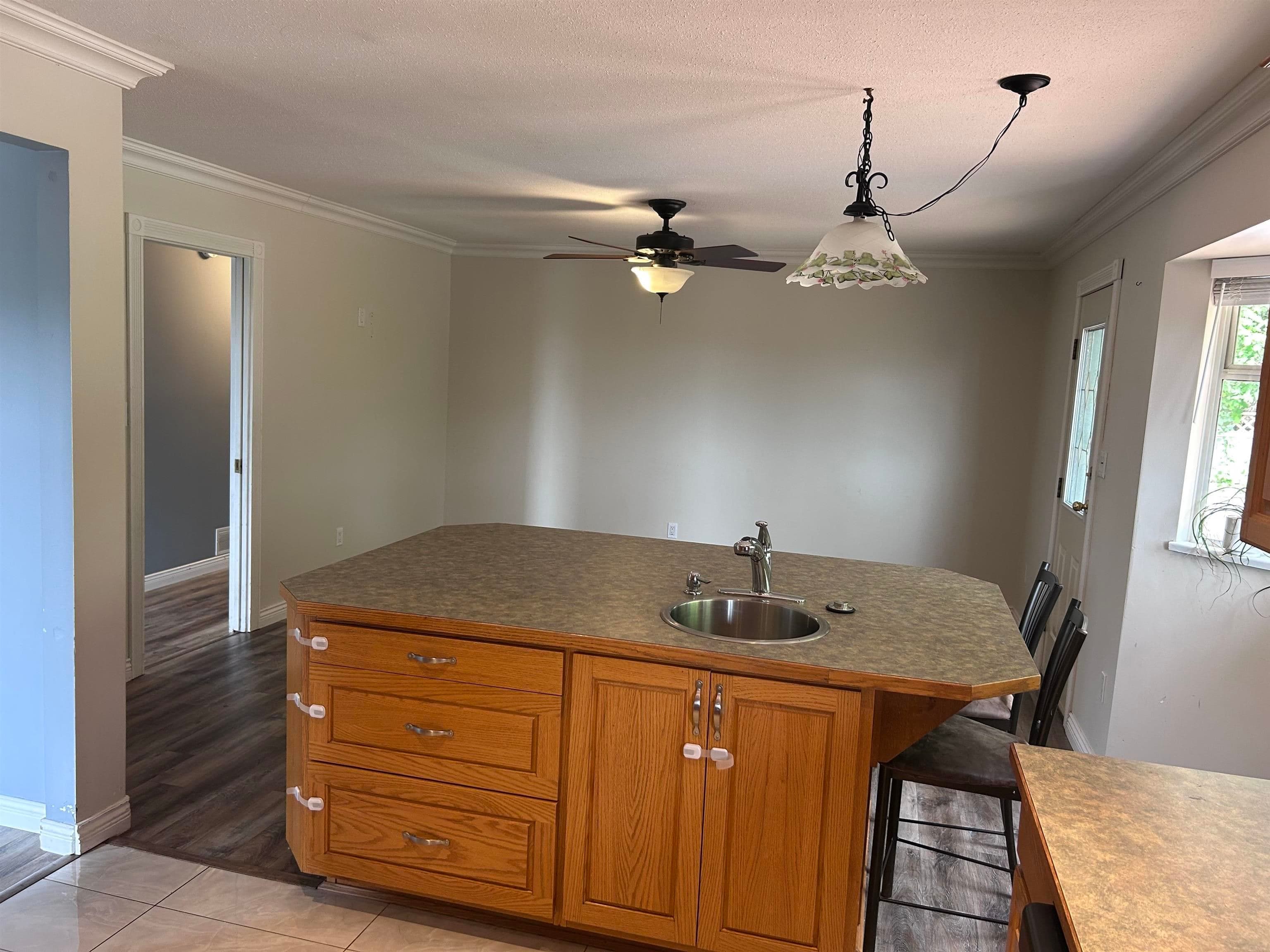 30922 Sandpiper Place, Abbotsford, V2T 5L5 — photo 5