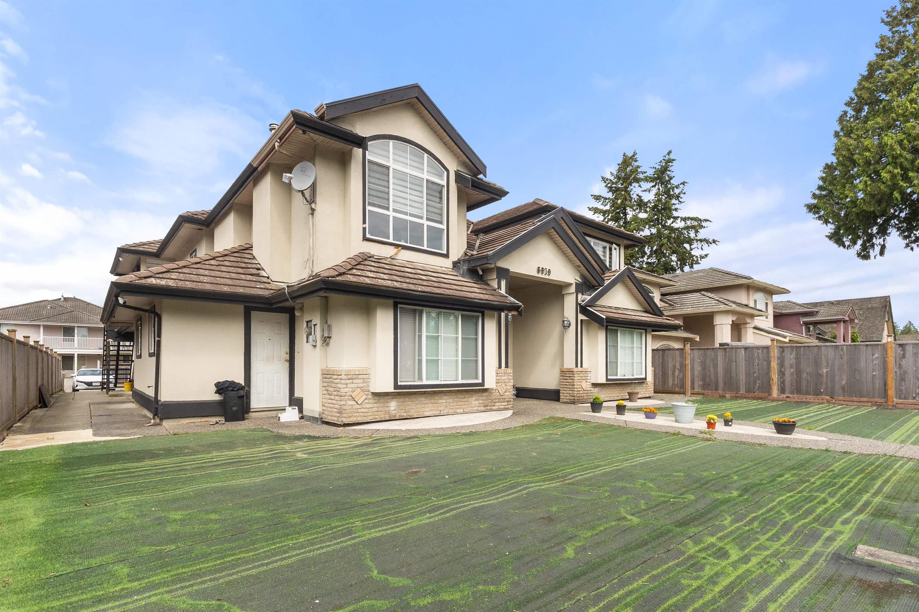 6919 128 Street, Surrey, V3W 4E1 — photo 1