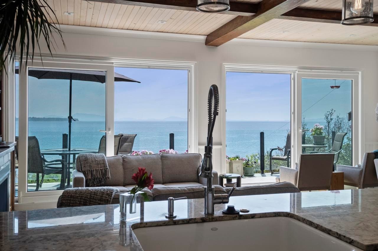 14553 Sunset Drive, White Rock