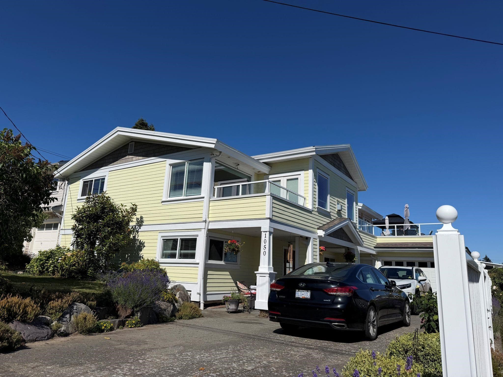 1050 Parker Street, White Rock
