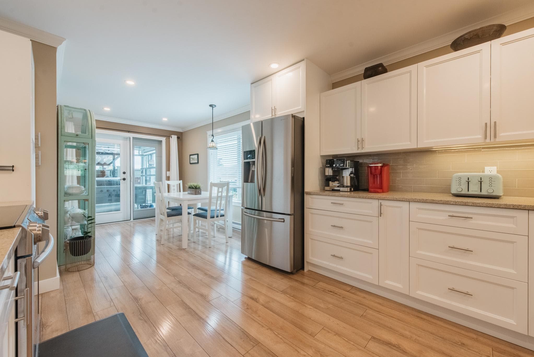 6319 Tower Street, Sechelt, V7Z 0T7 — photo 3