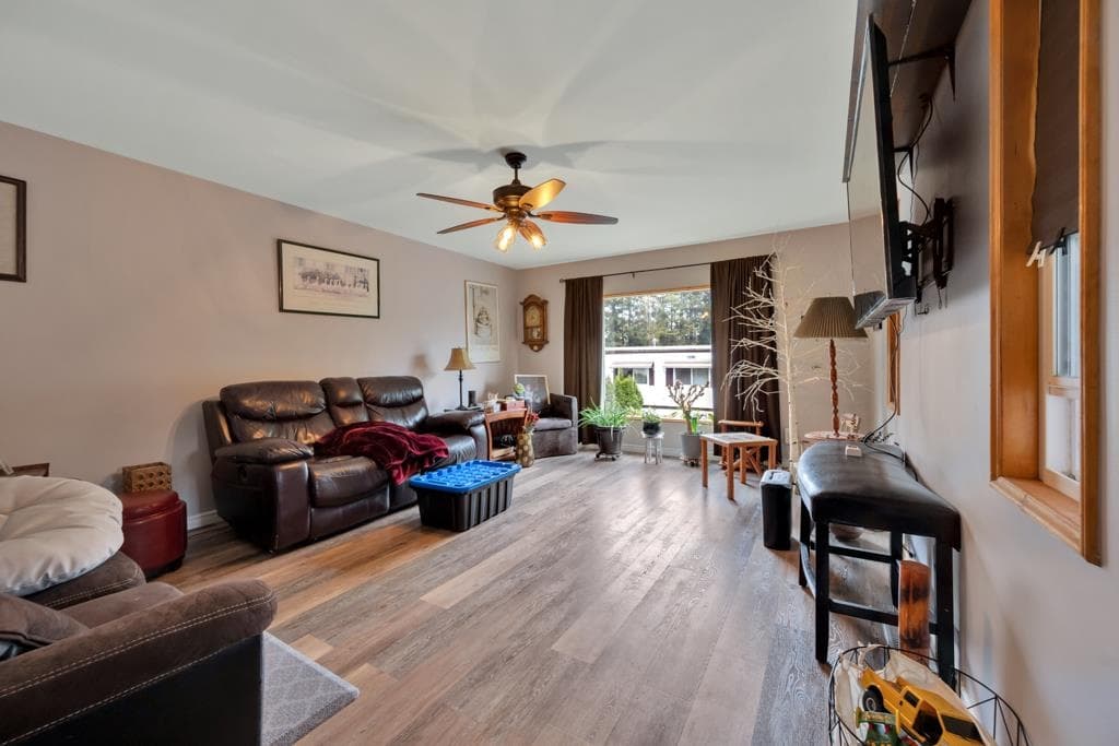 320 - 1840 160 Street, Surrey, V4A 4X4 — photo 3