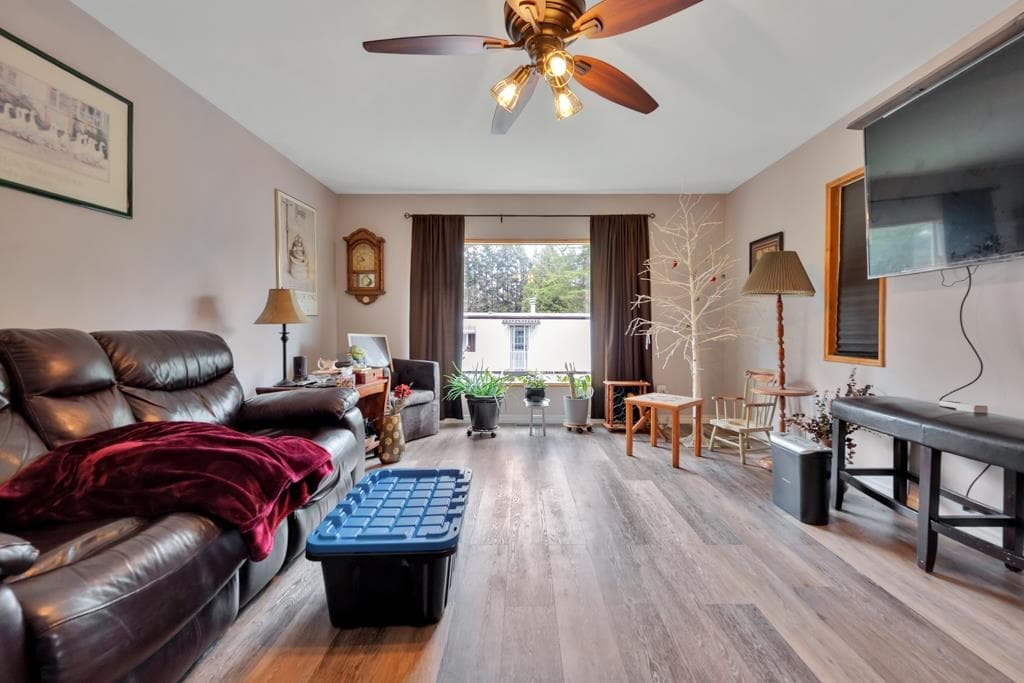 320 - 1840 160 Street, Surrey, V4A 4X4 — photo 4