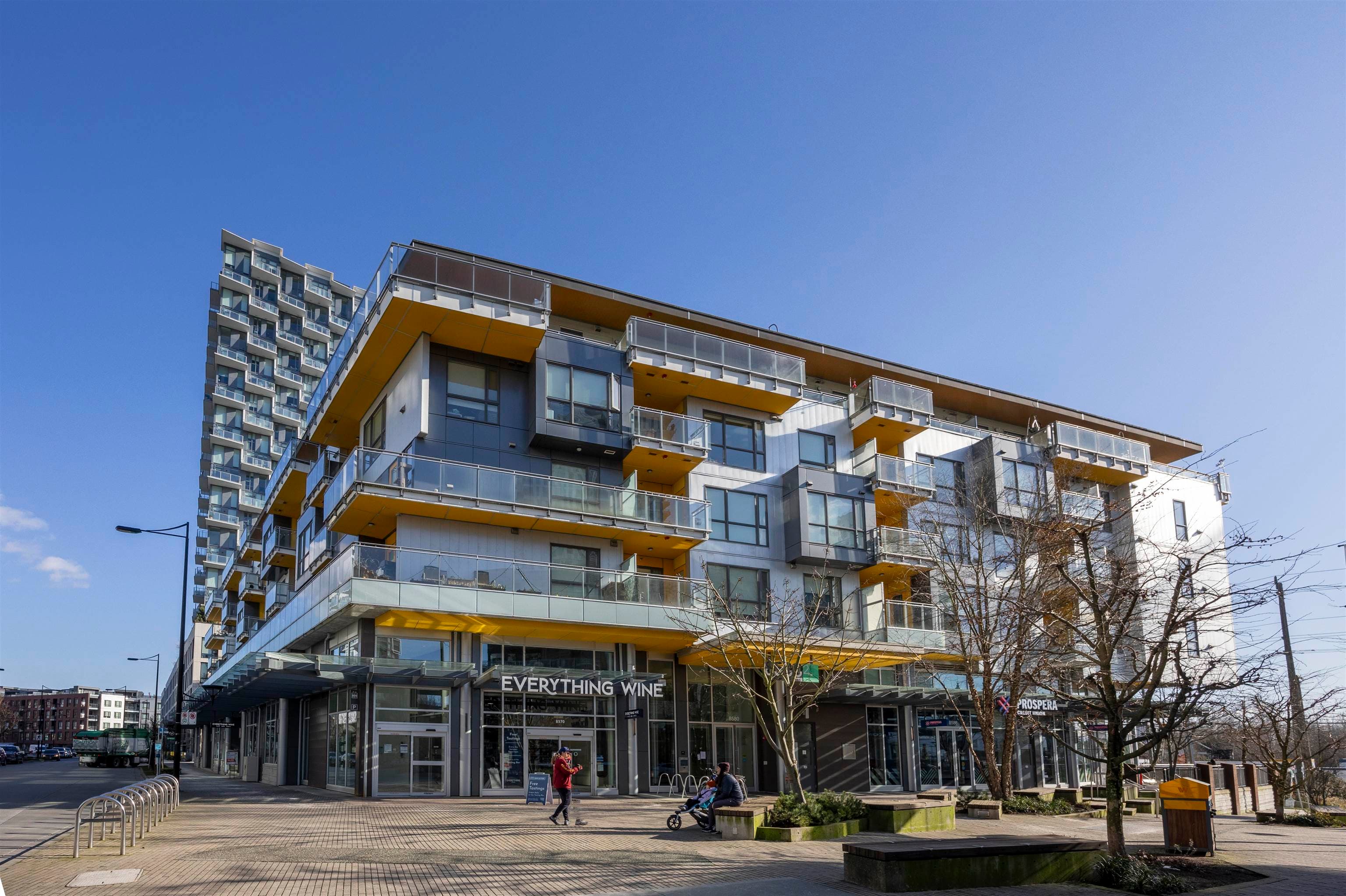 305 - 8580 River District Crossing, Vancouver, V5S 0B9 — photo 1