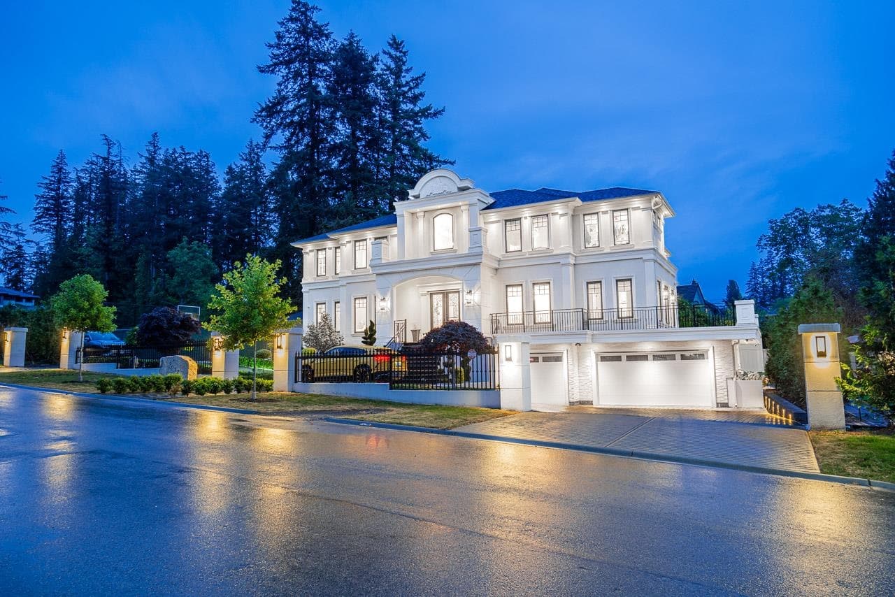 5612 129a Street, Surrey, V3X 2Z1 — photo 2