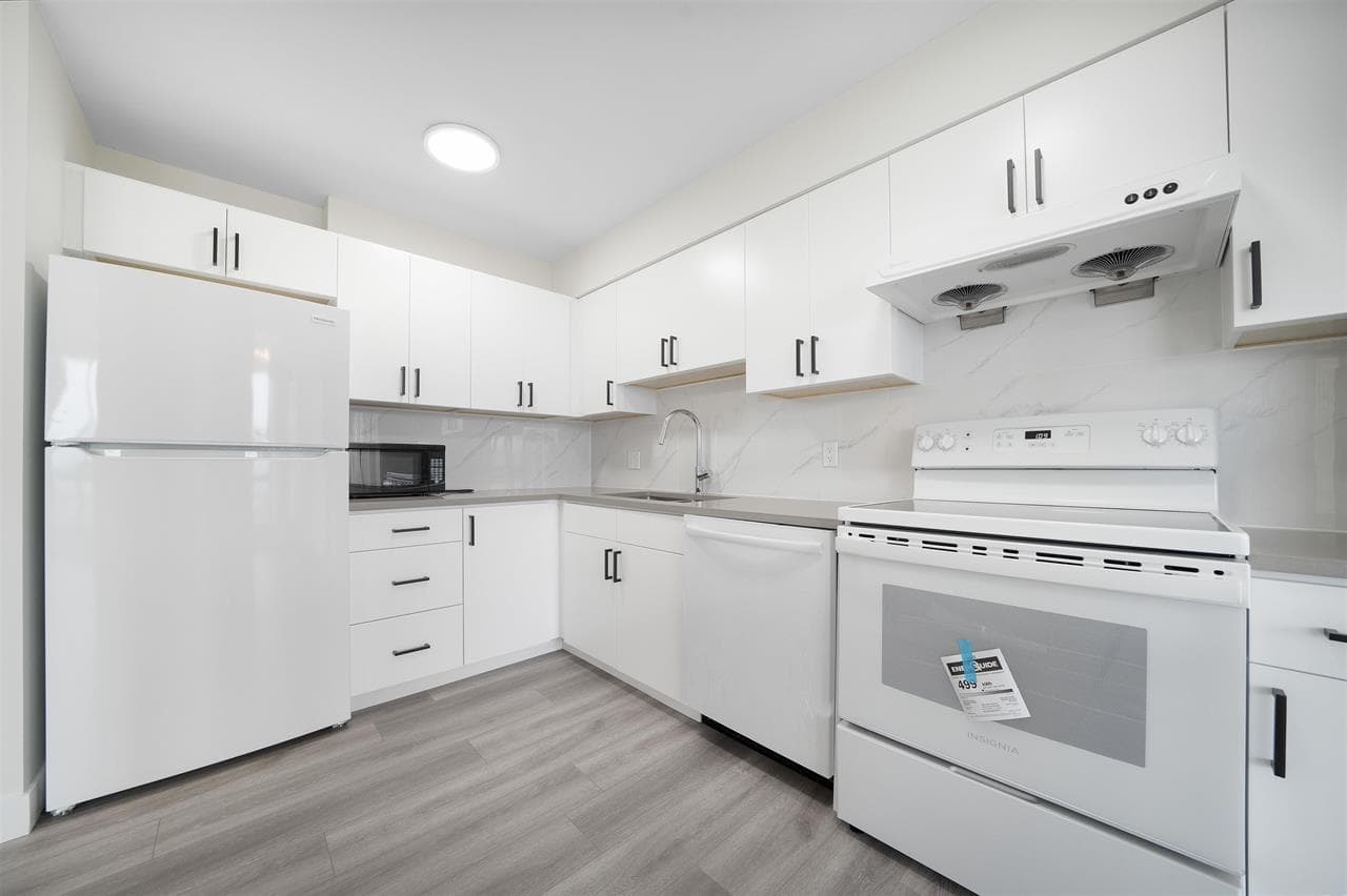 2102 - 6540 Burlington Avenue, Burnaby, V5H 4G3 — photo 4