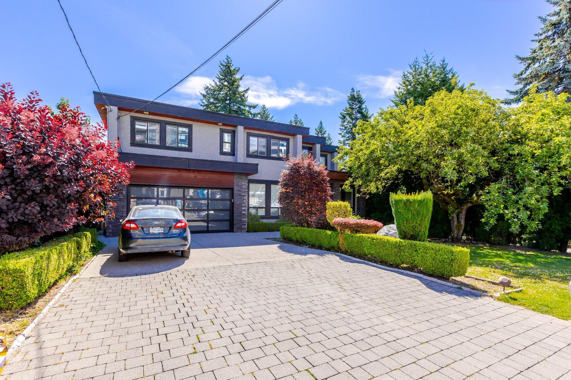 1540 Maple Street, White Rock