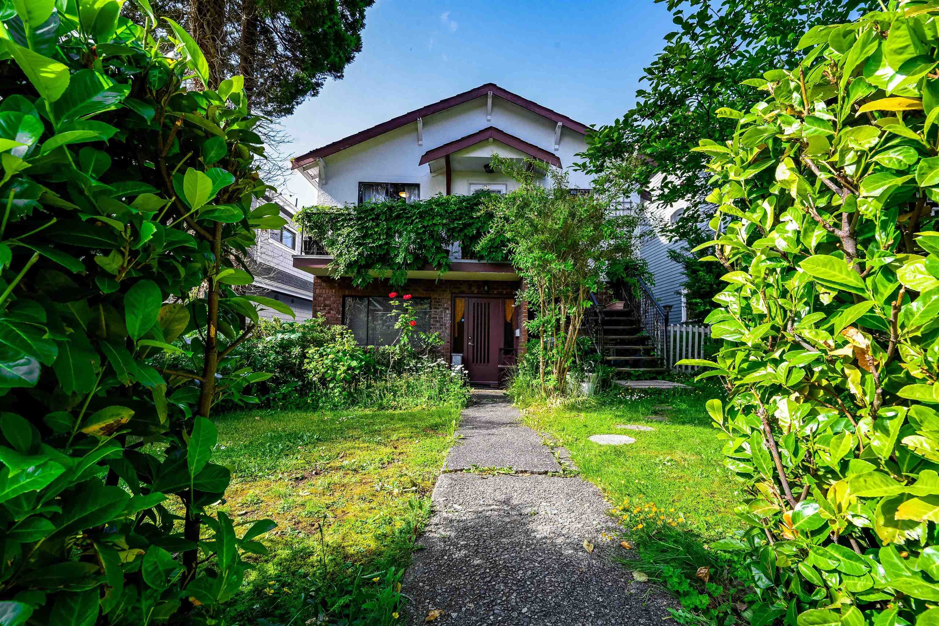 3439 Dundas Street, Vancouver