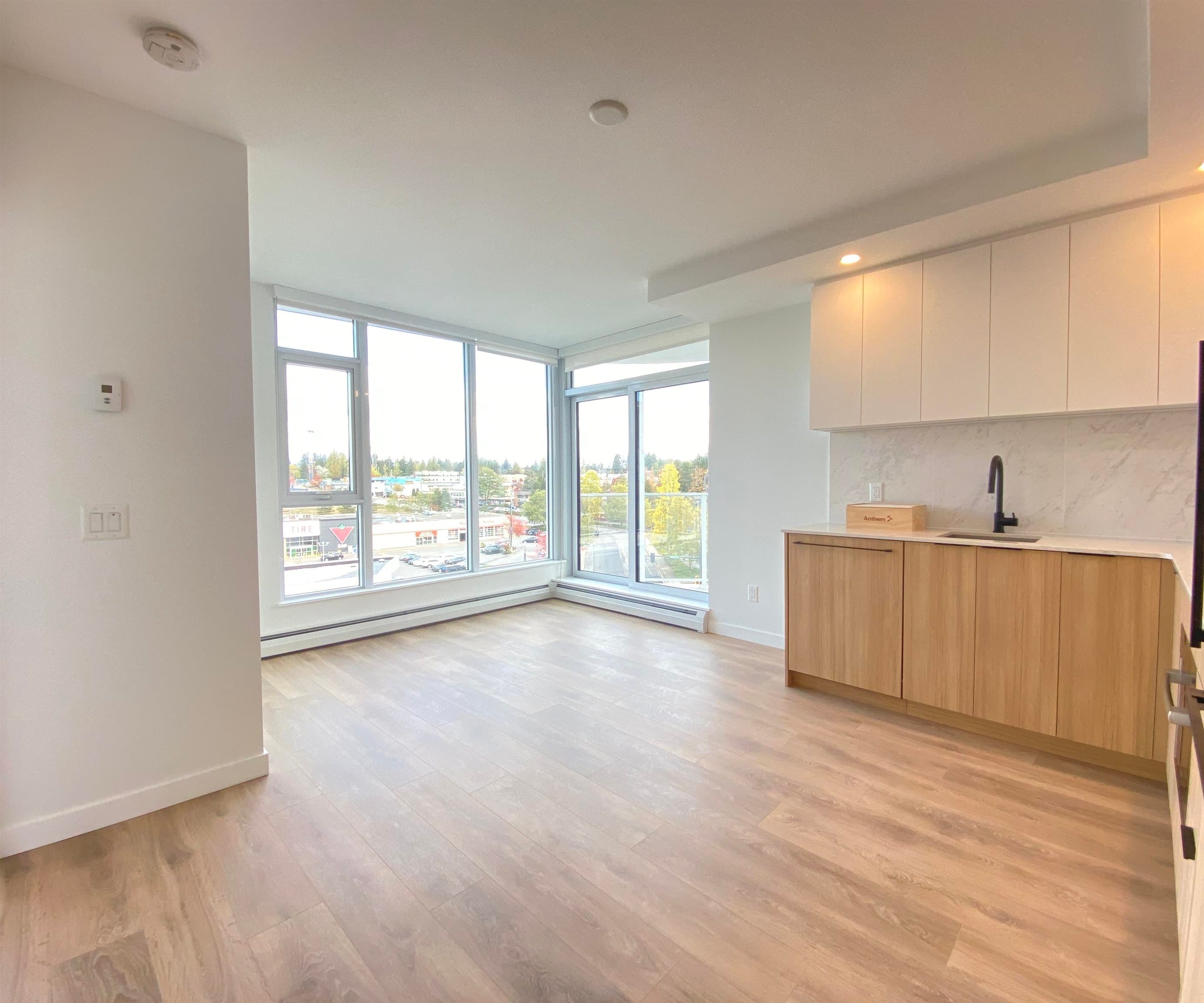 602 - 13685 102 Avenue, Surrey, V3T 0S2 — photo 4