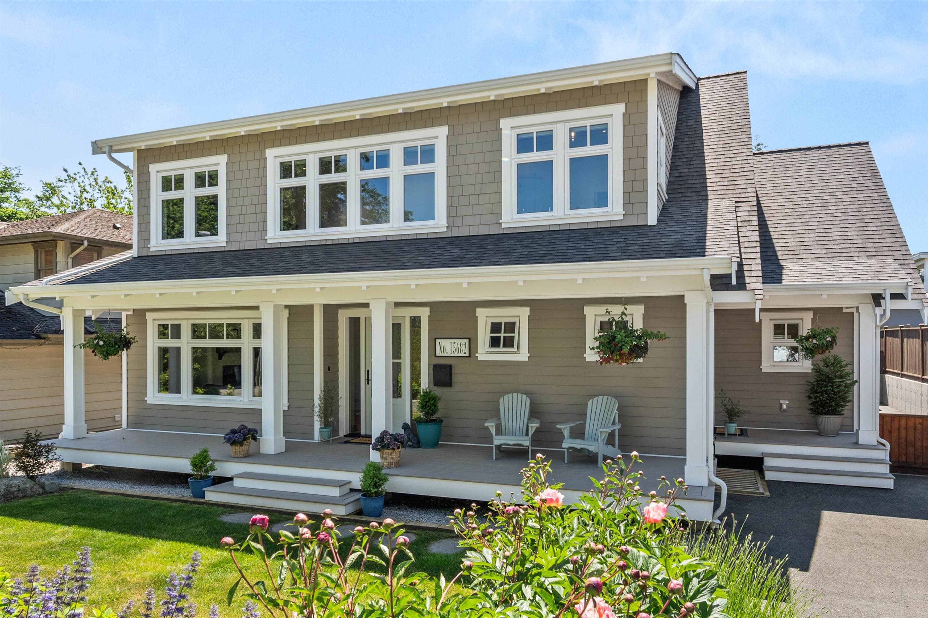 15682 Thrift Avenue, White Rock