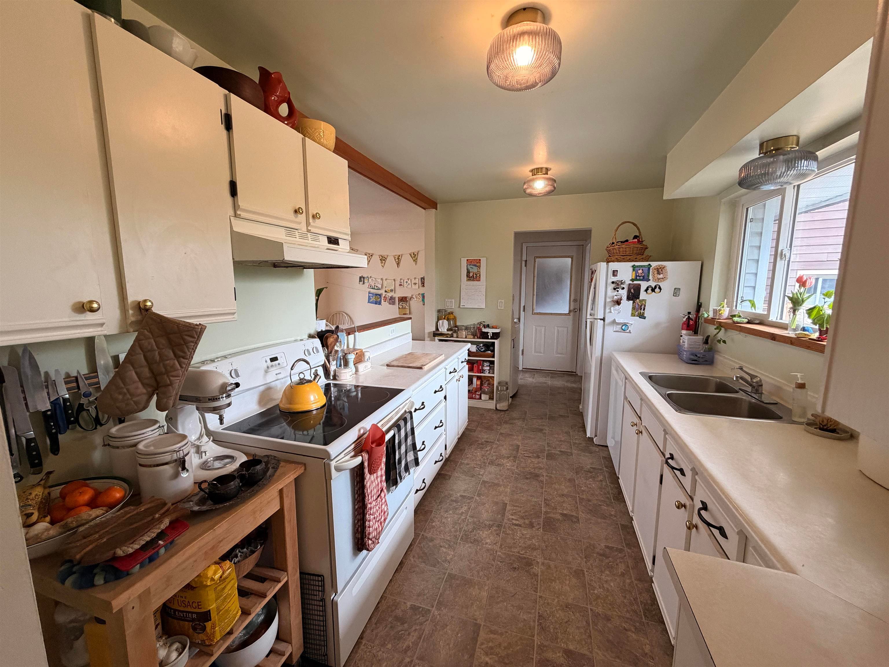 5453 Carnaby Place, Sechelt, V0N 3A7 — photo 4