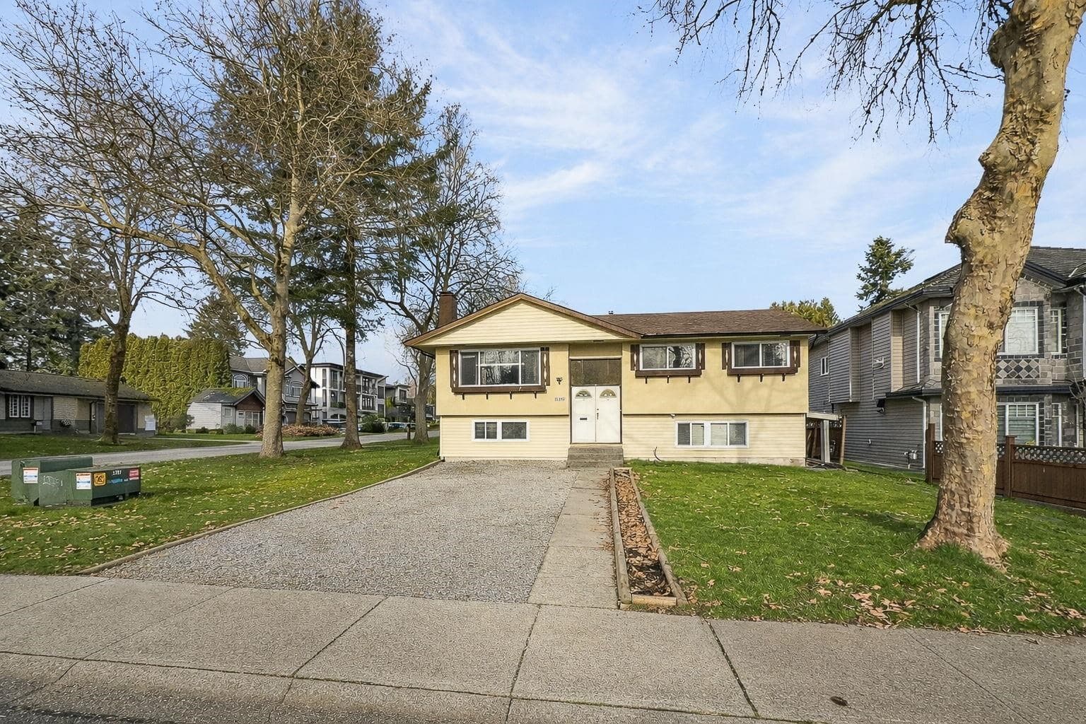 12959 Carluke Crescent, Surrey, V3V 6R5 — photo 3