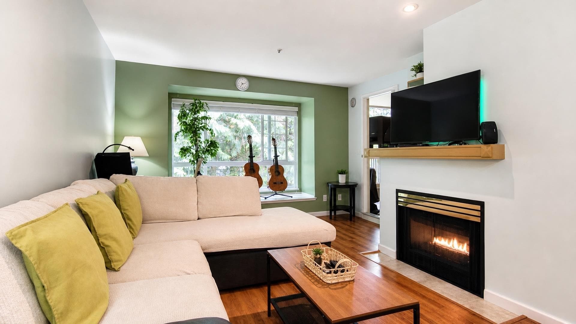 333 - 1252 Town Centre Boulevard, Coquitlam, V3B 7R7 — photo 1