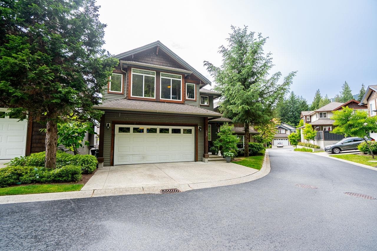25 - 1705 Parkway Boulevard, Coquitlam, V3E 3T3 — photo 2