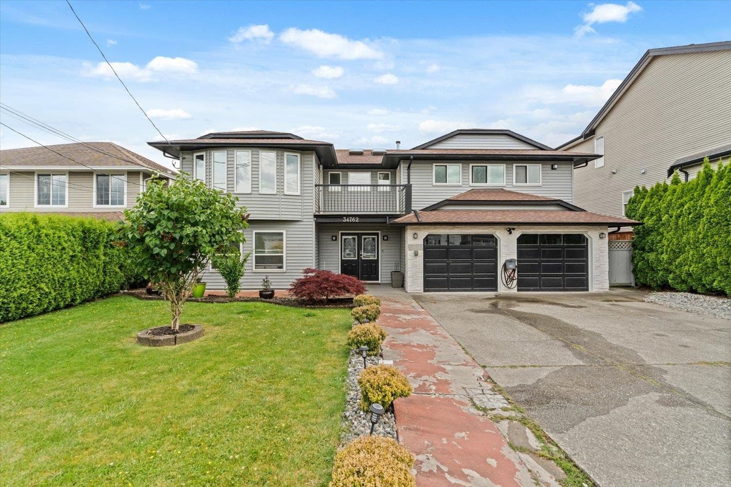 34762 2nd Avenue, Abbotsford, V2S 8C2 — photo 1