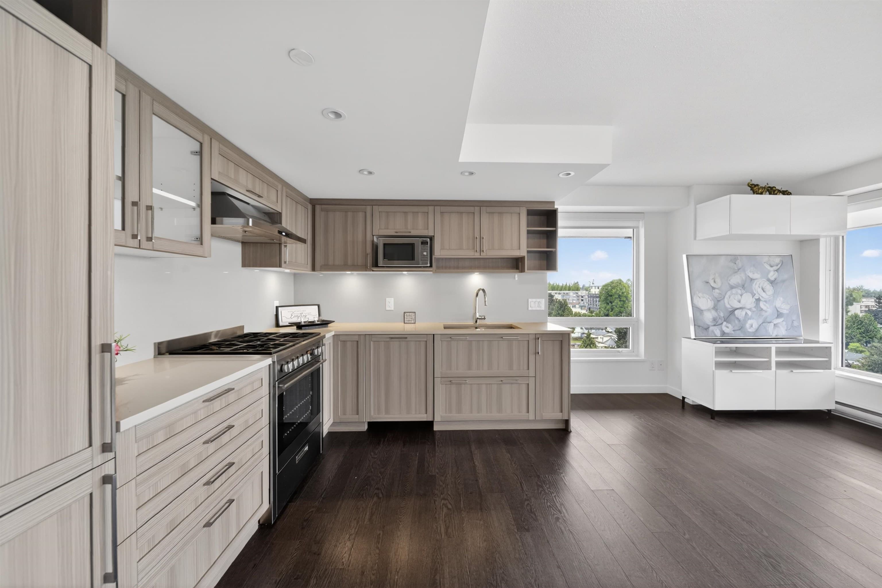 1502 - 5470 Ormidale Street, Vancouver, V5R 0G6 — photo 2