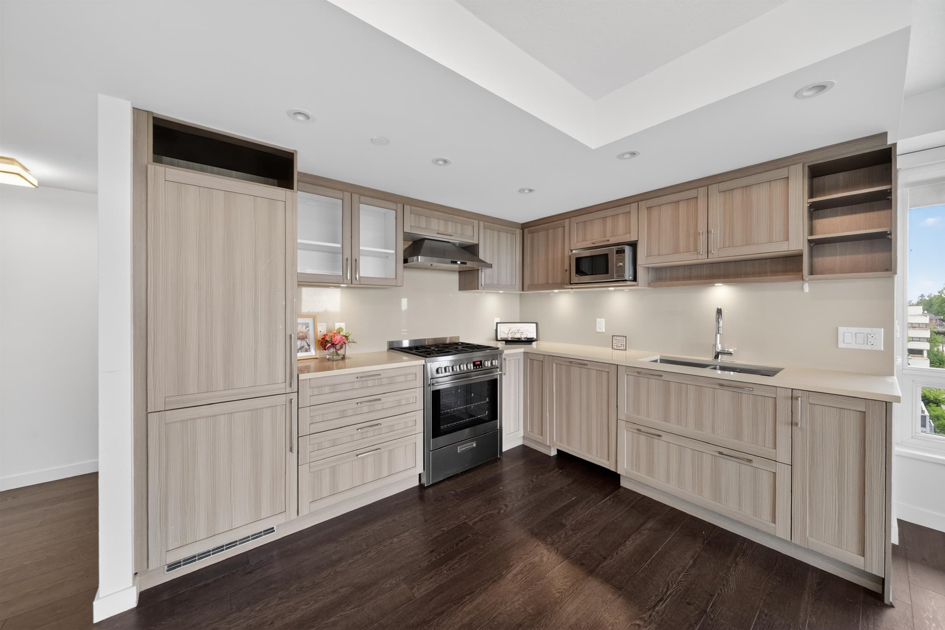 1502 - 5470 Ormidale Street, Vancouver, V5R 0G6 — photo 3