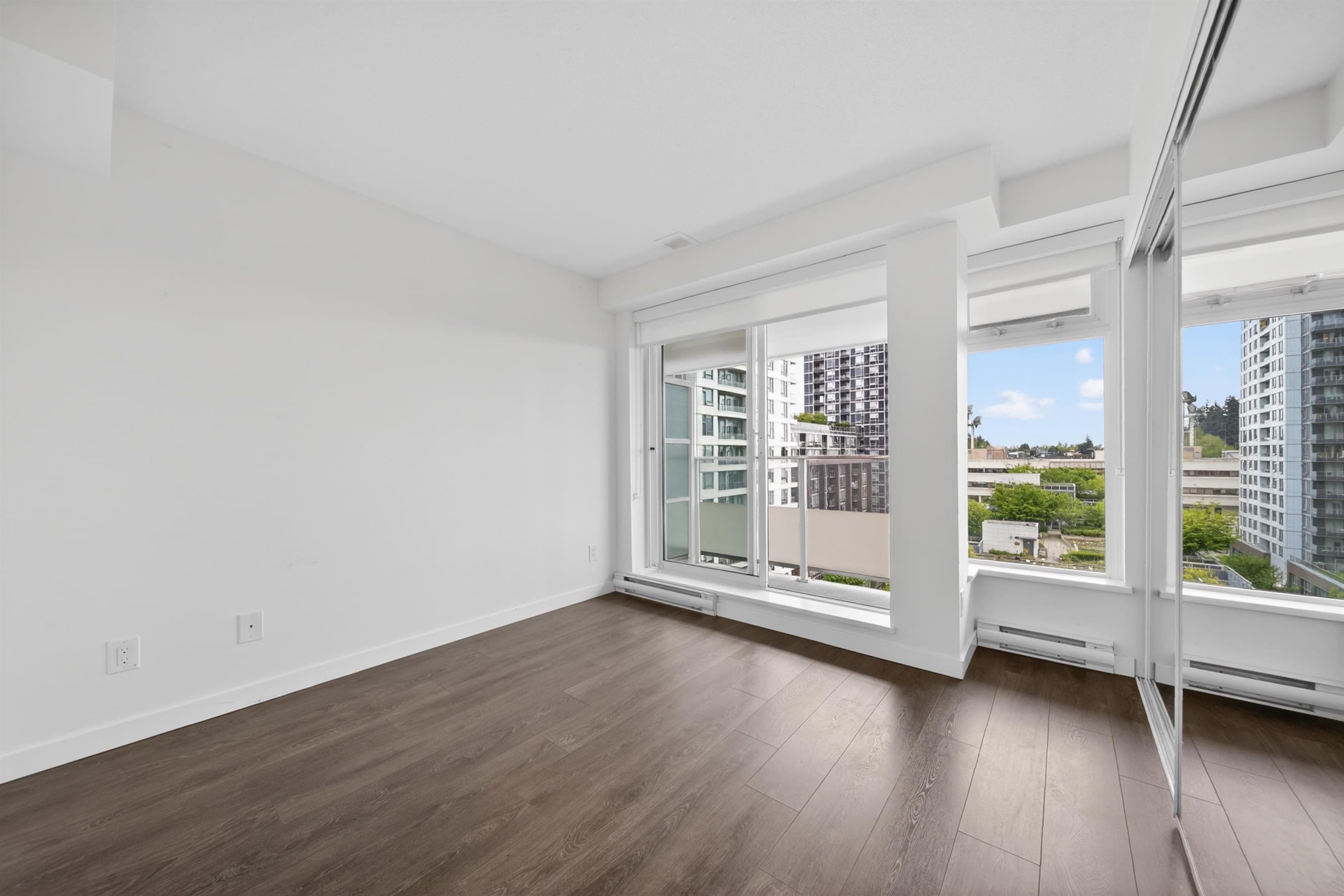 1502 - 5470 Ormidale Street, Vancouver, V5R 0G6 — photo 5