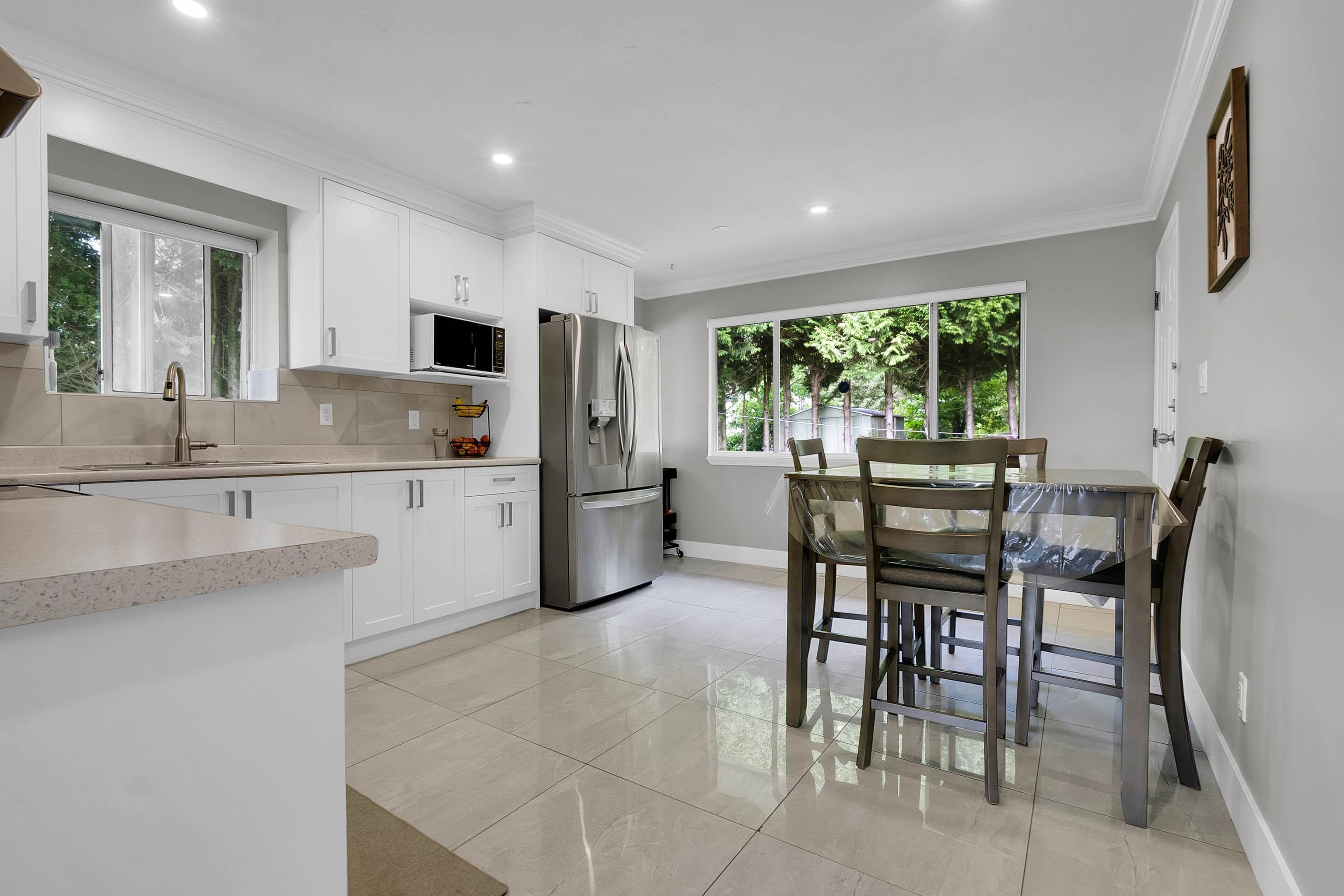 30891 Sandpiper Place, Abbotsford, V2T 5L5 — photo 3