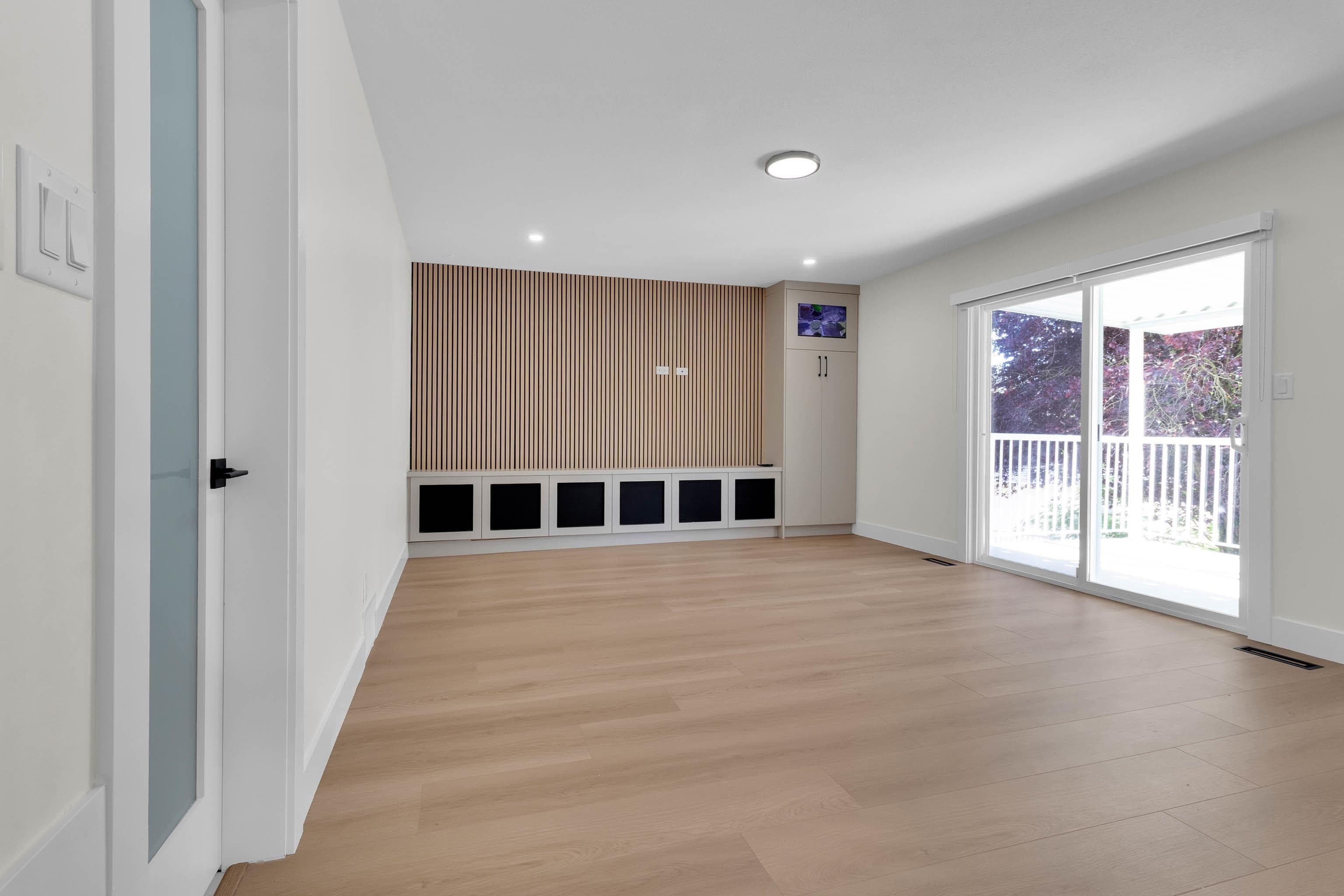 2943 Sidoni Place, Abbotsford, V2T 5K1 — photo 2