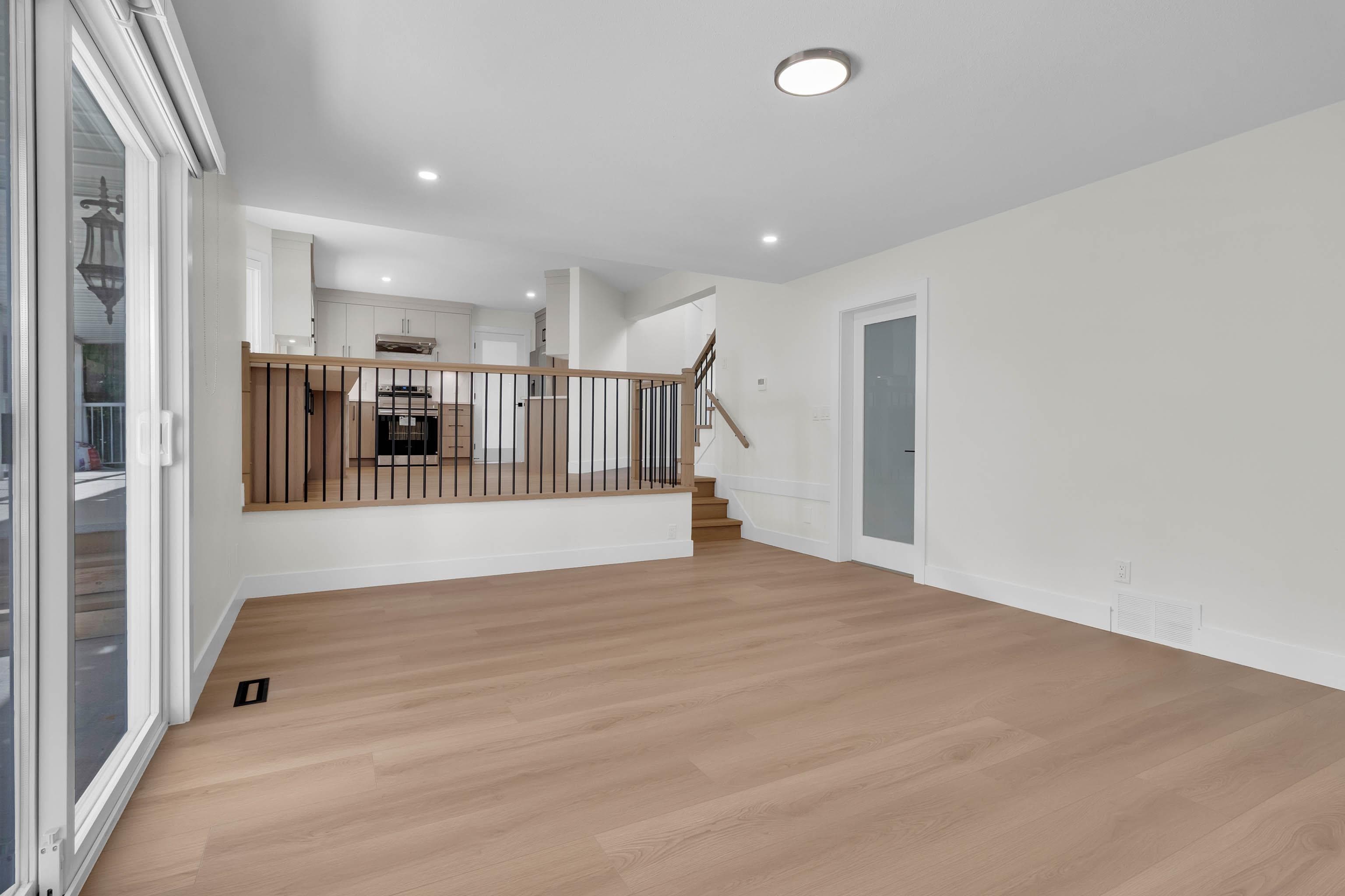 2943 Sidoni Place, Abbotsford, V2T 5K1 — photo 3