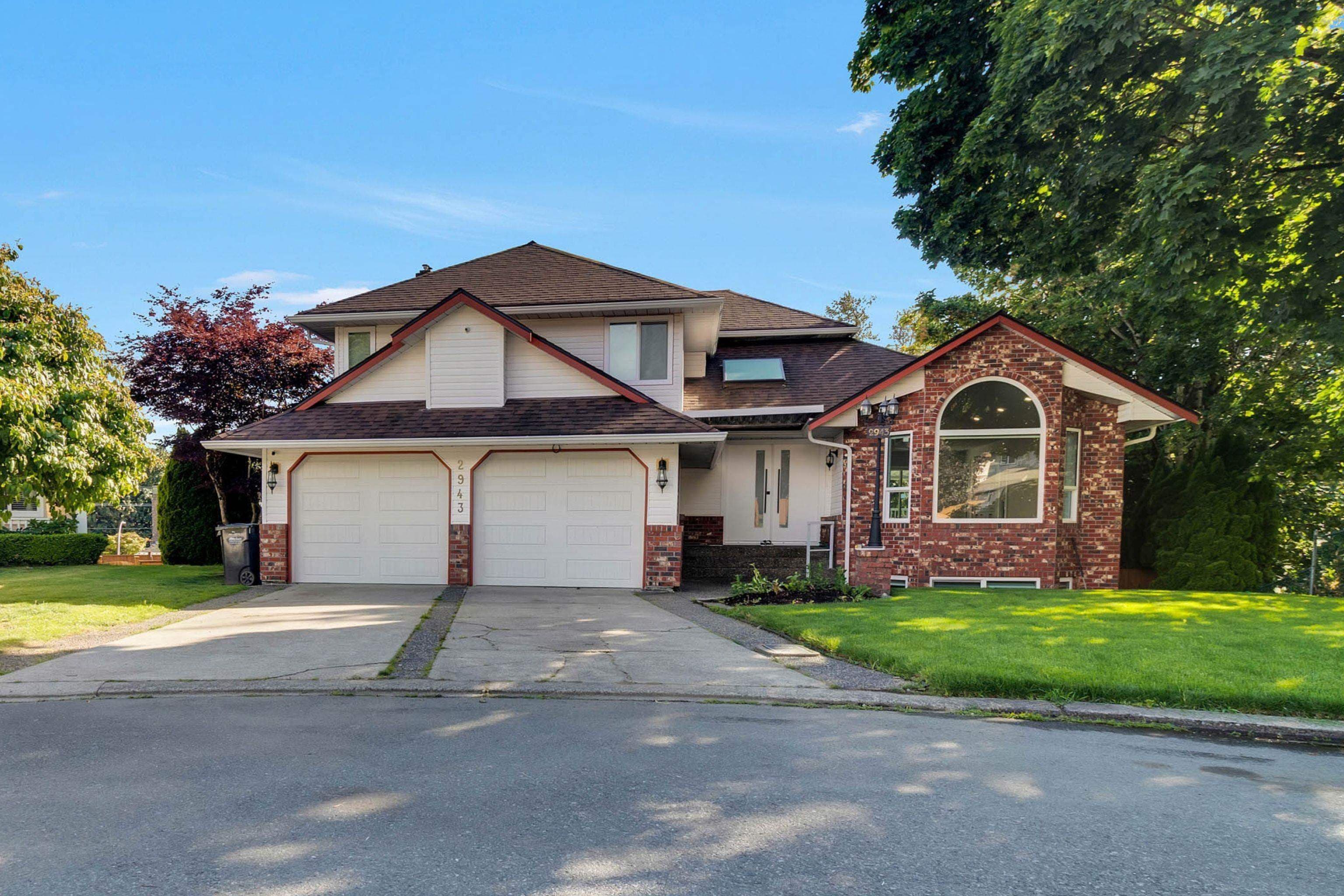 2943 Sidoni Place, Abbotsford, V2T 5K1 — photo 1