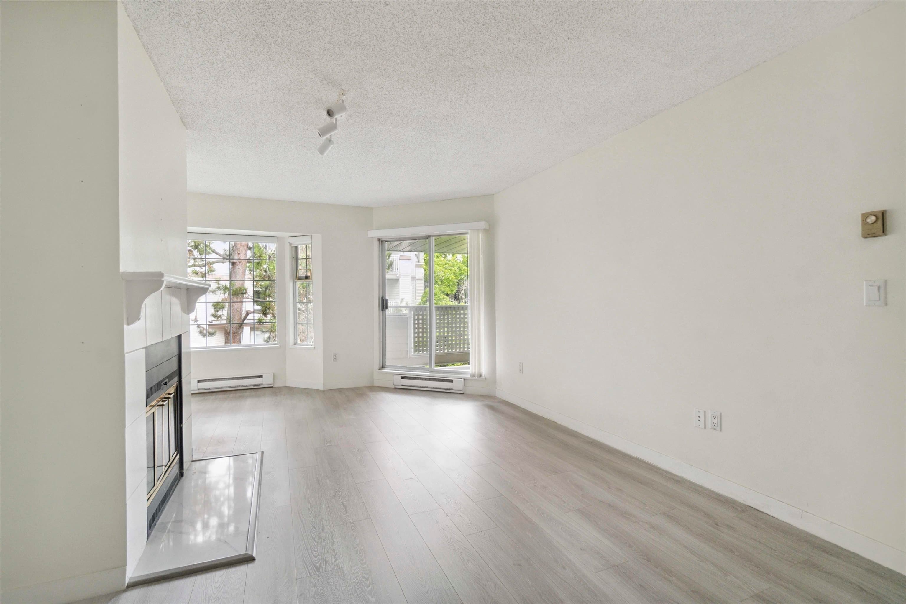 218 - 7591 Moffatt Road, Richmond, V6Y 3N2 — photo 4