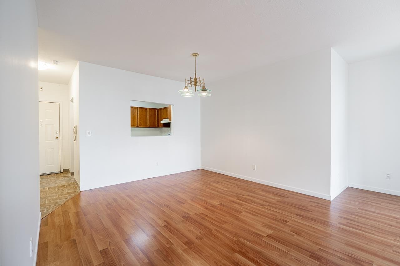 208 - 4989 47 Avenue, Ladner, V4K 1R1 — photo 5