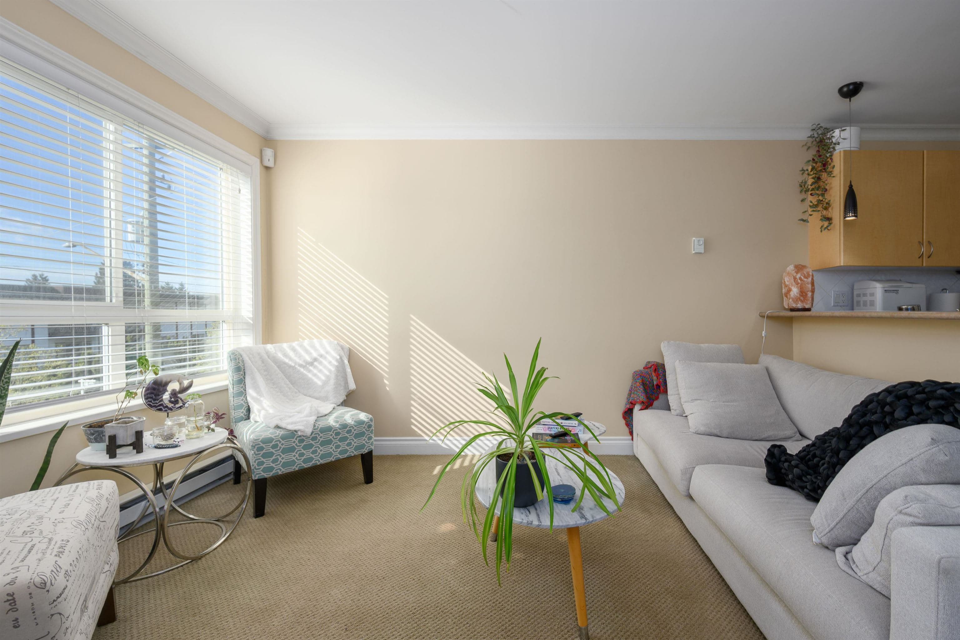 201 - 128 W 21st Street, North Vancouver, V7M 1Y9 — photo 4
