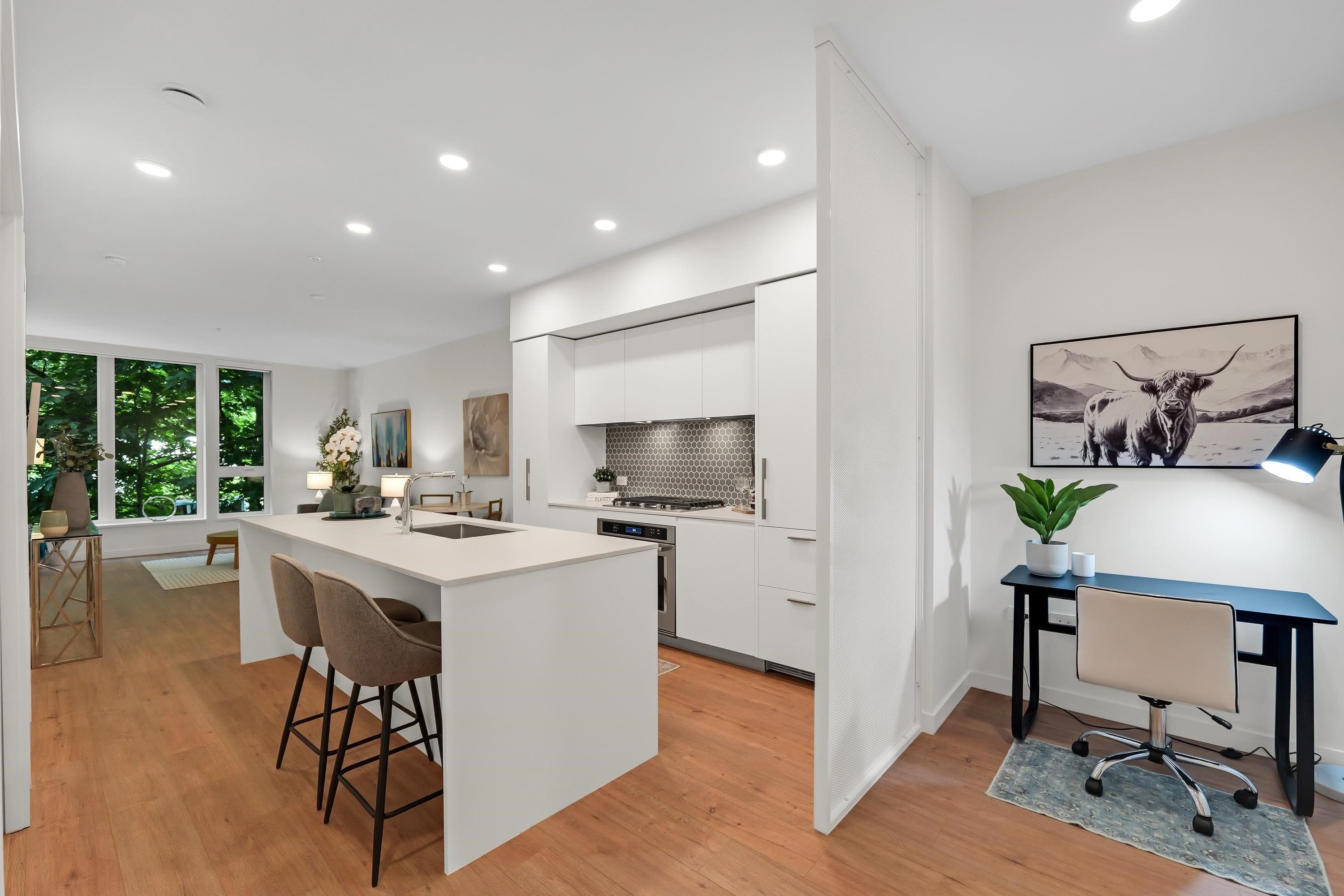 320 - 1500 Scott Crescent, Squamish, V8B 1G5 — photo 2