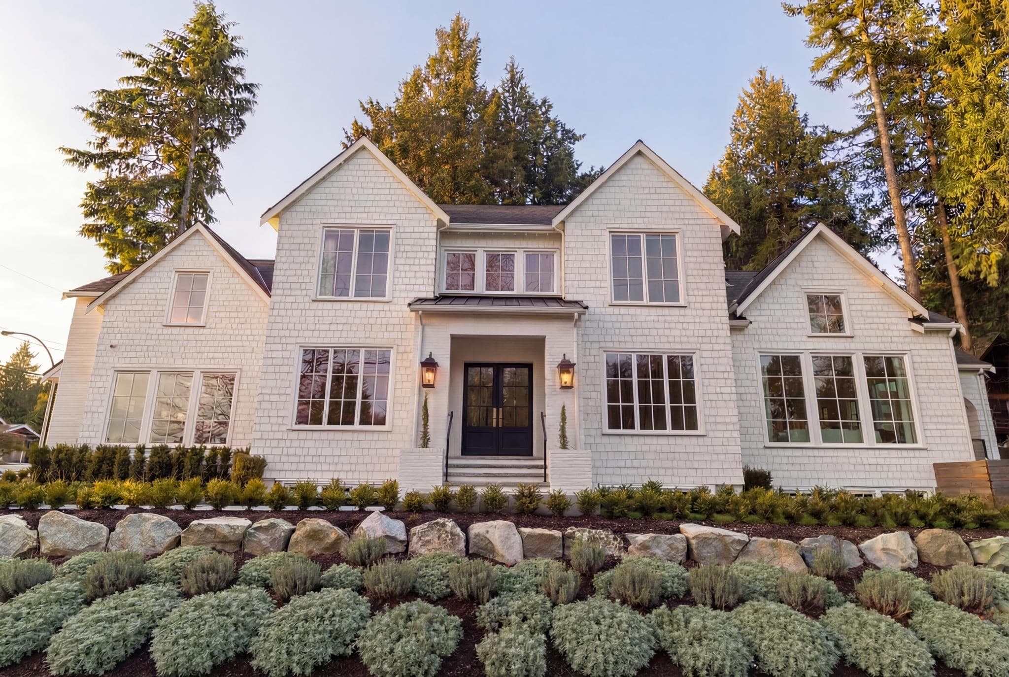 1688 127 Street, Surrey, V4A 3S1 — photo 1