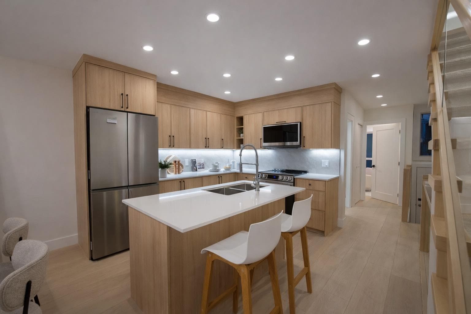 3350 Cobblestone Avenue, Vancouver, V5S 4S4 — photo 5
