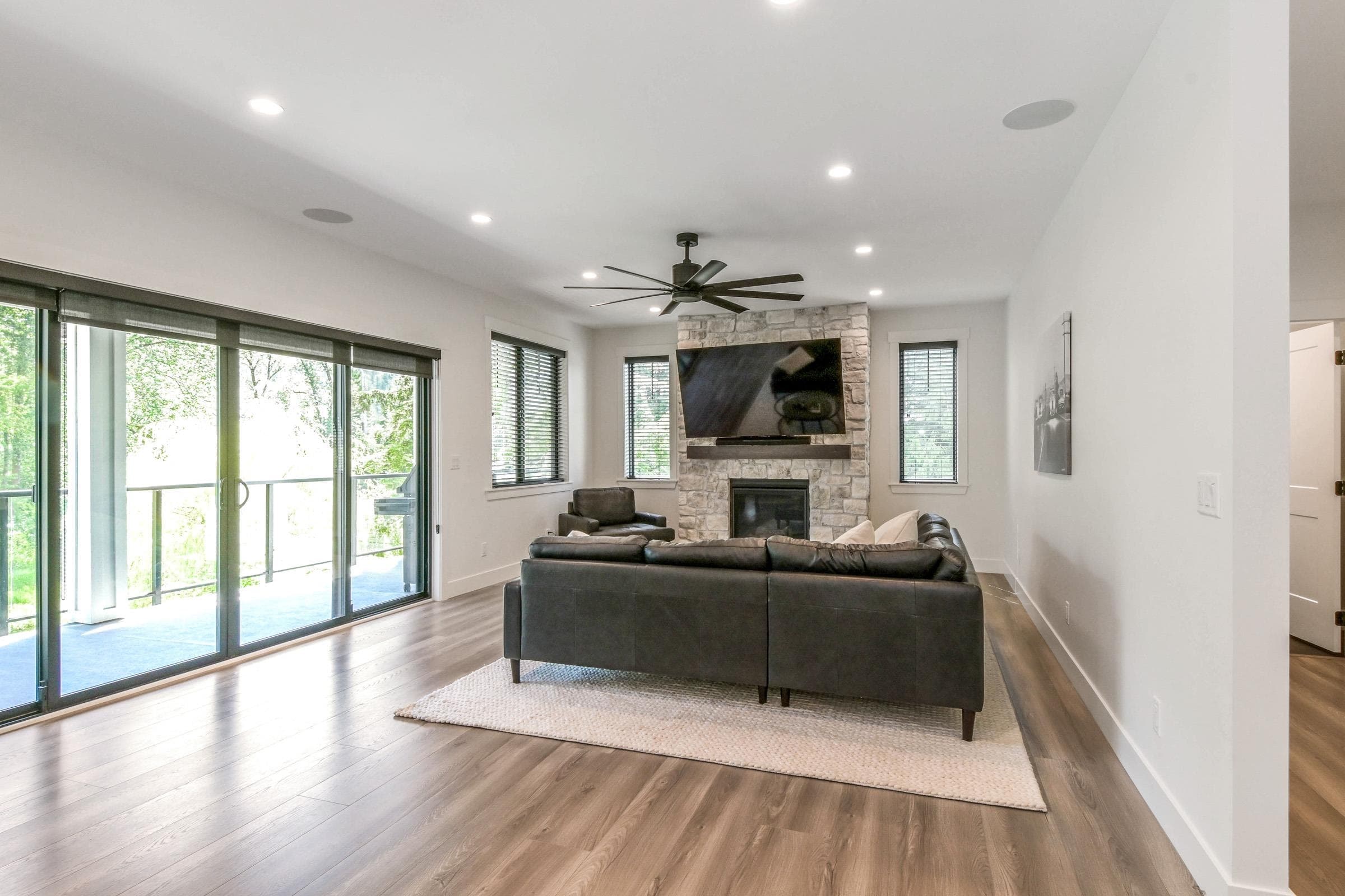 10080 Mountainview Road, Mission, V2V 4J1 — photo 4