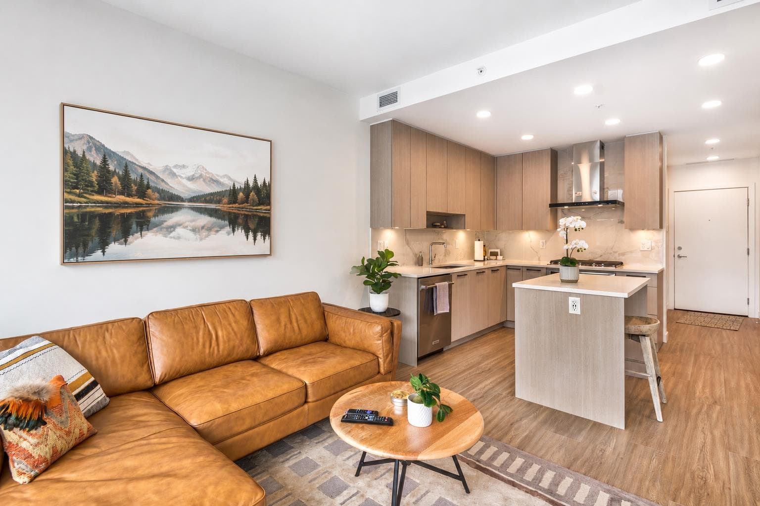 603 - 555 Sydney Avenue, Coquitlam, V3K 0G5 — photo 1