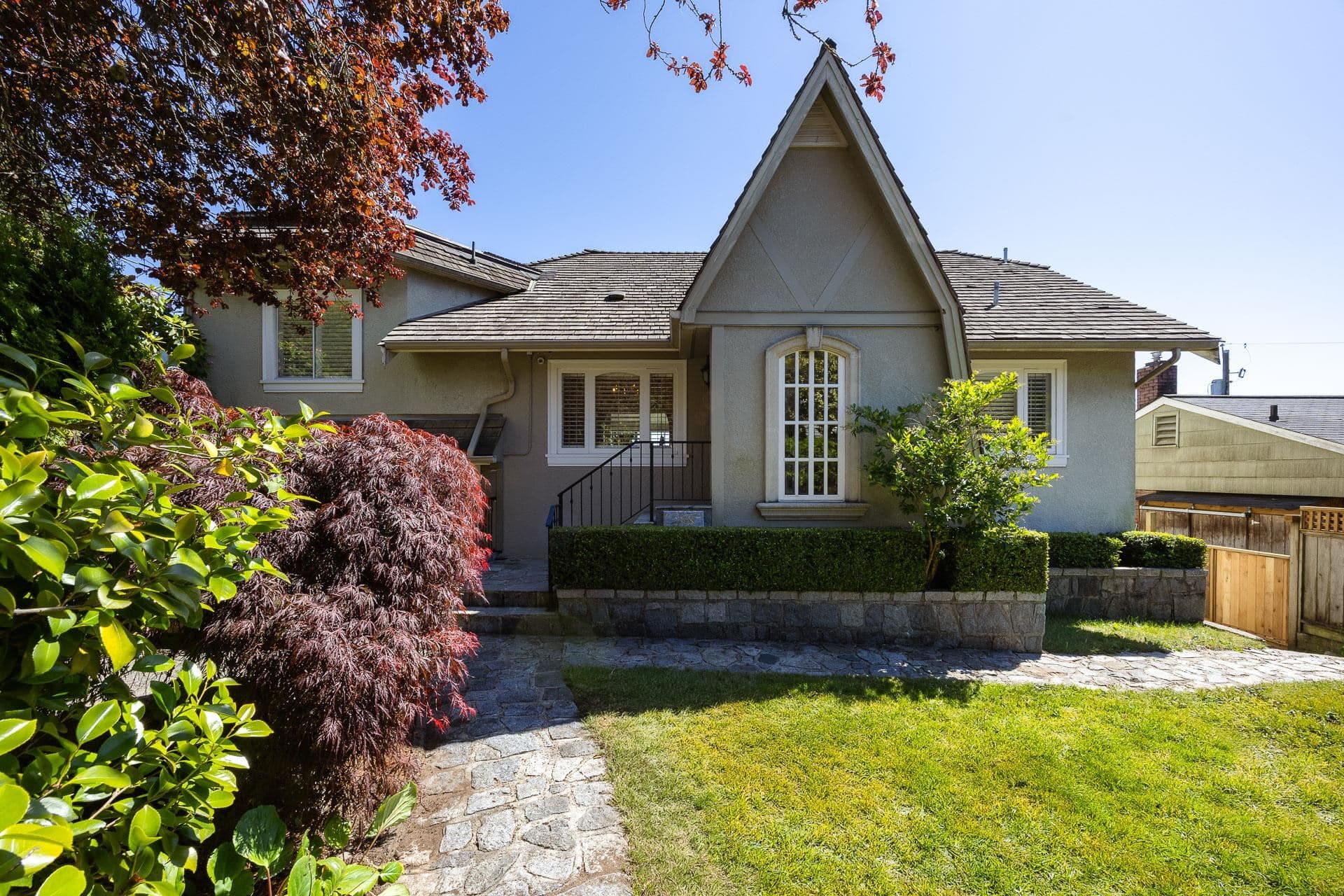 2308 Inglewood Avenue, West Vancouver, V7V 2A1 — photo 2