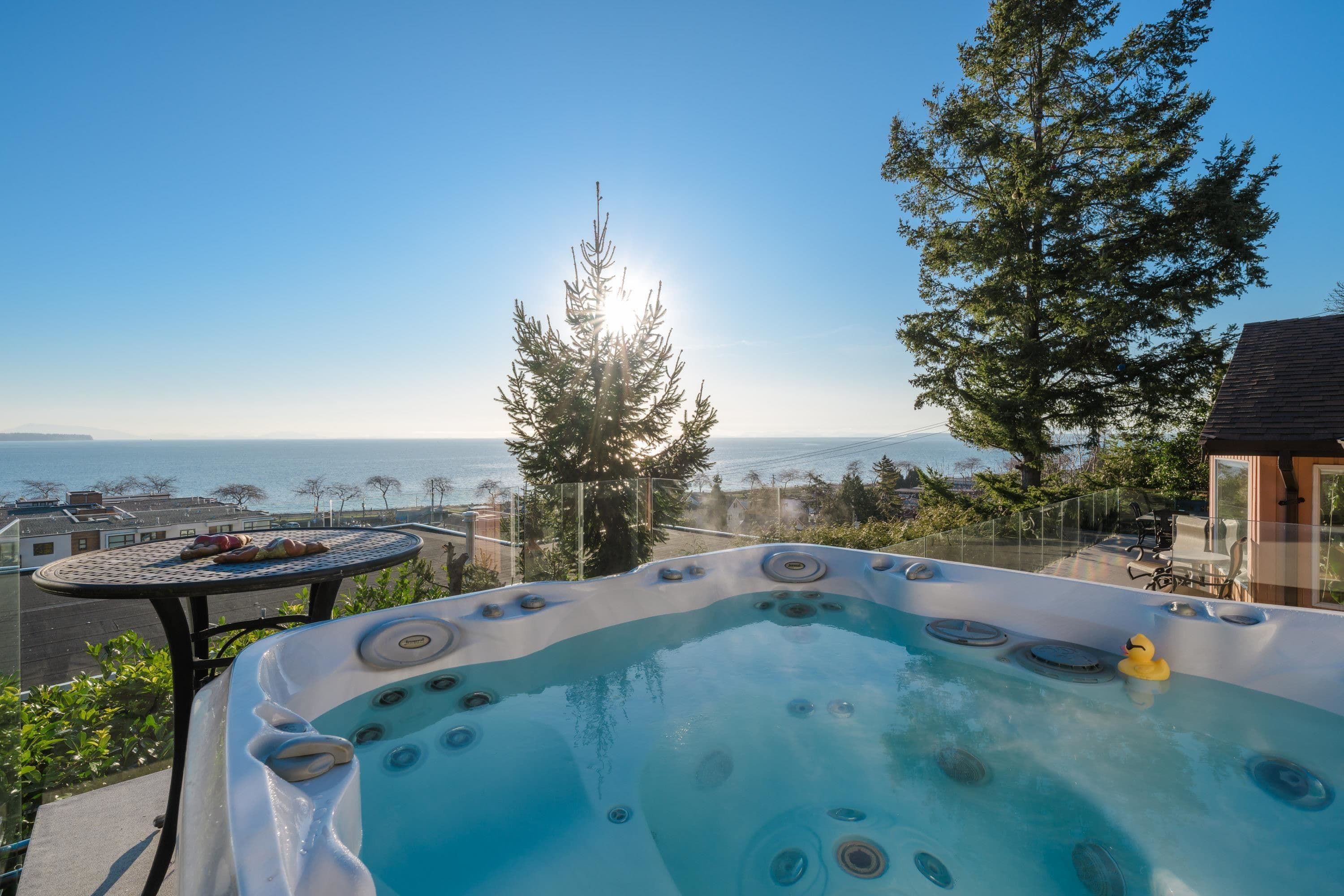 14810 Prospect Avenue, White Rock