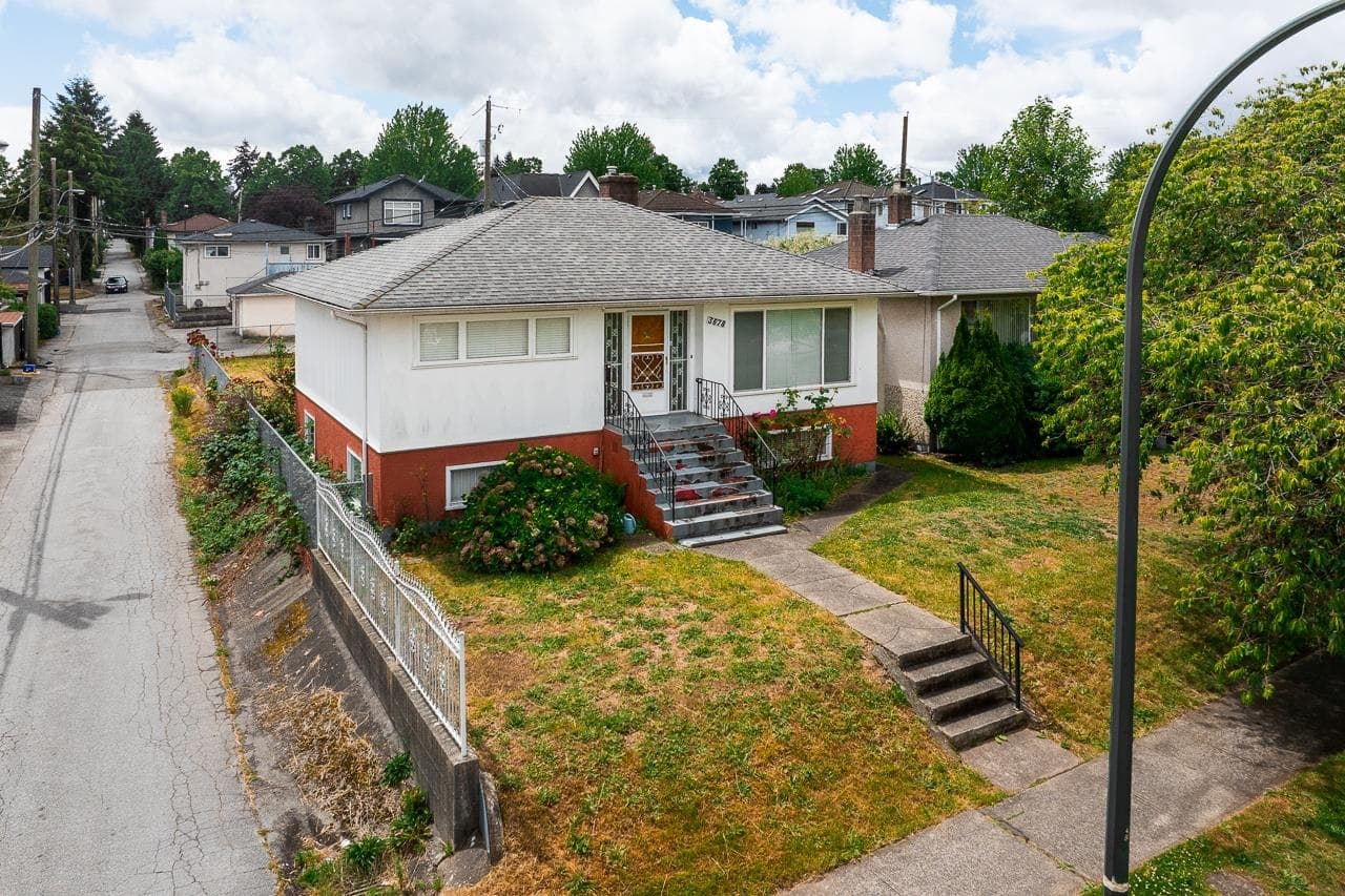 3678 E 25th Avenue, Vancouver, V5R 1K5 — photo 3
