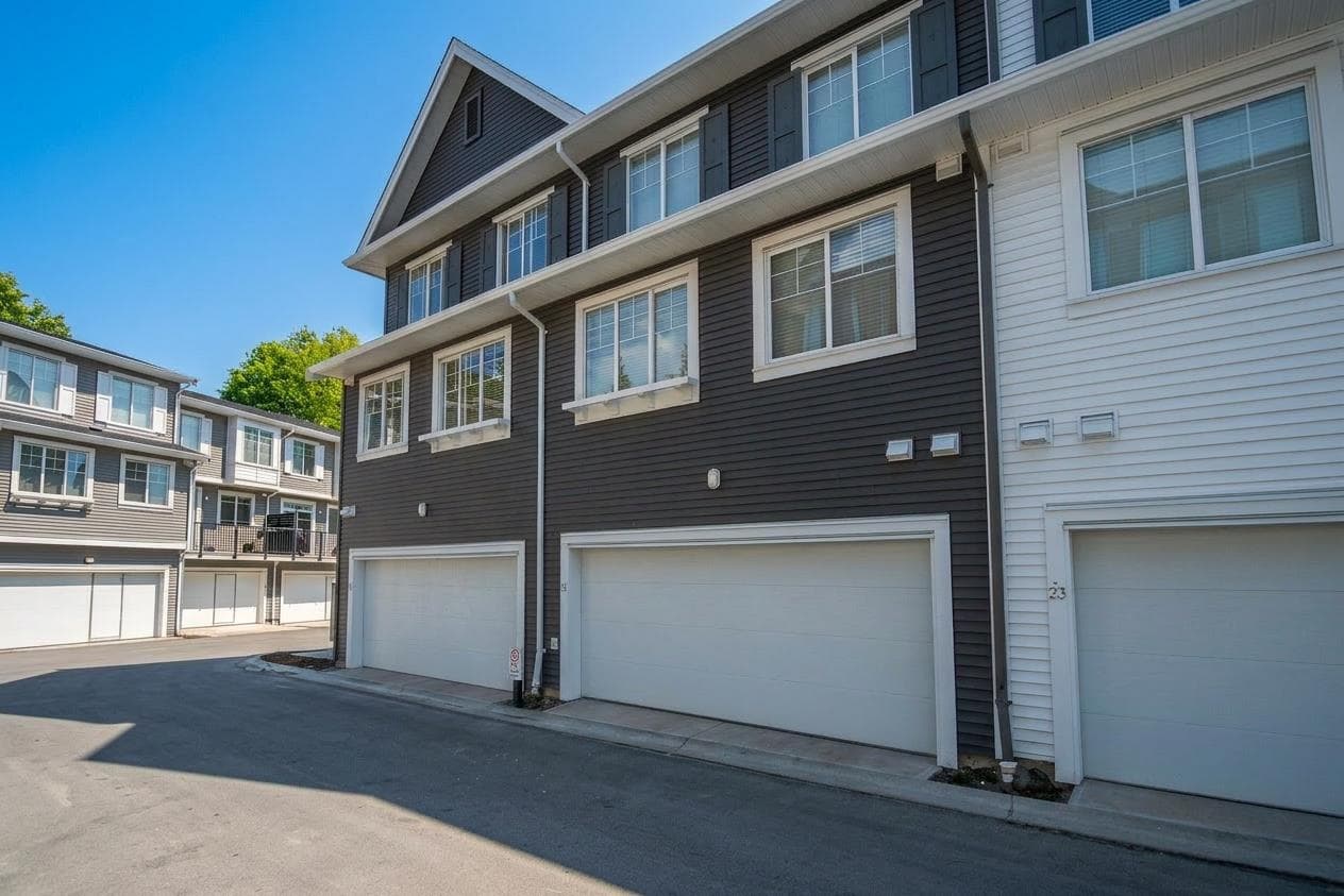 22 - 16337 15 Avenue, Surrey, V4A 0C3 — photo 1
