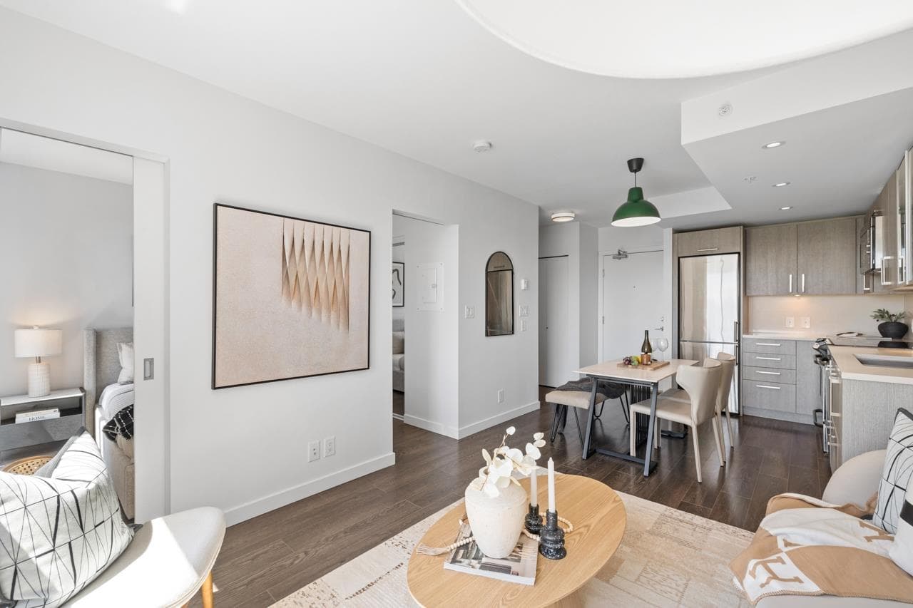 562 - 955 E Hastings Street, Vancouver, V6A 0G8 — photo 5