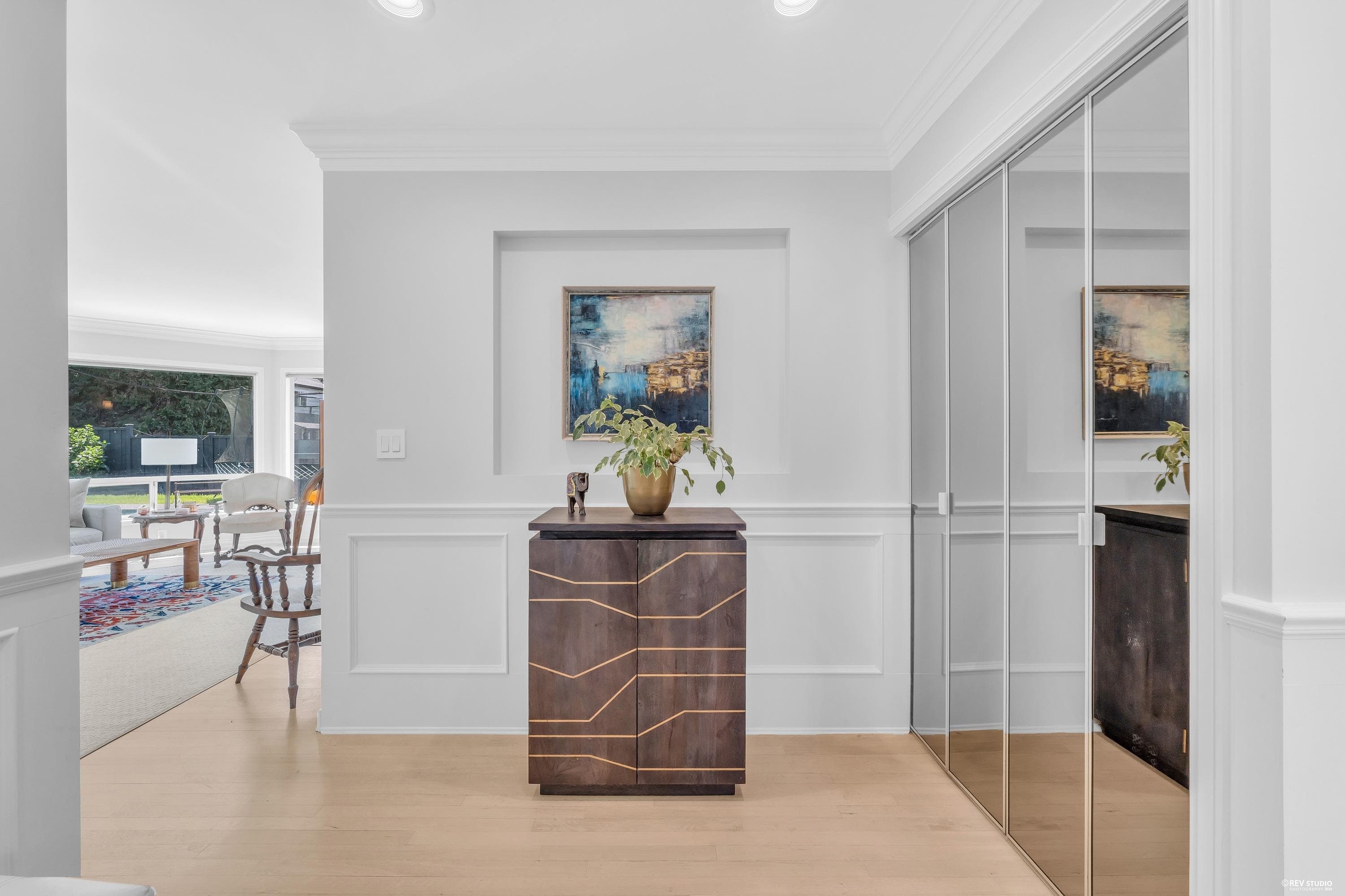 111 Sandringham Crescent, North Vancouver, V7N 4E9 — photo 5