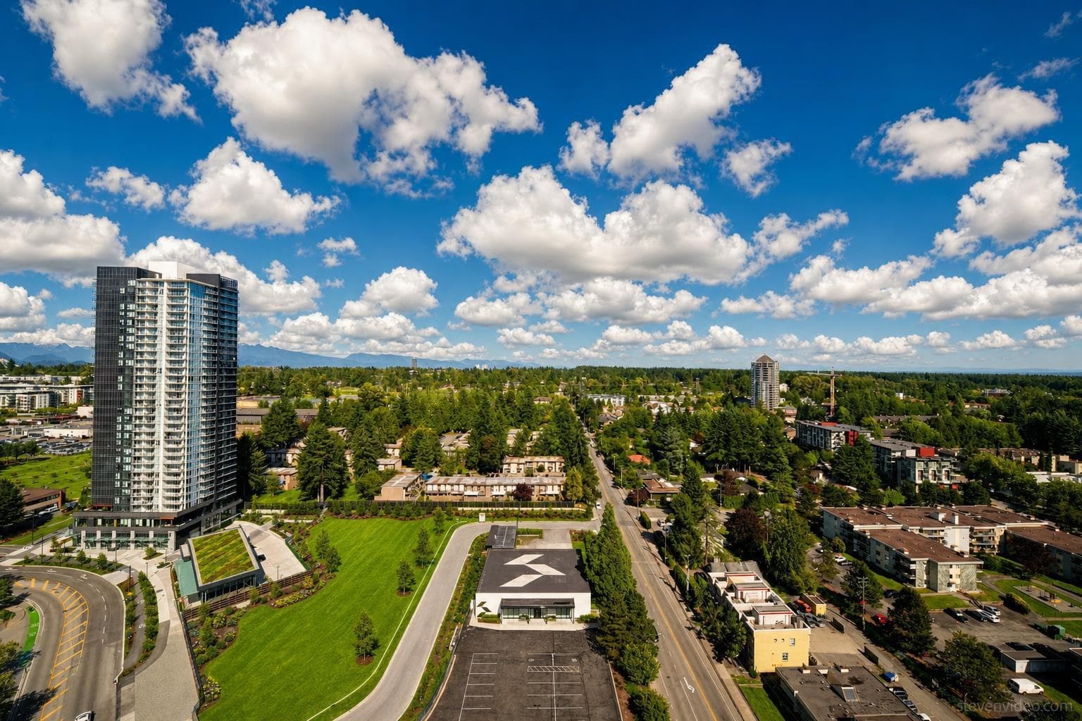 2304 - 13685 102 Avenue, Surrey