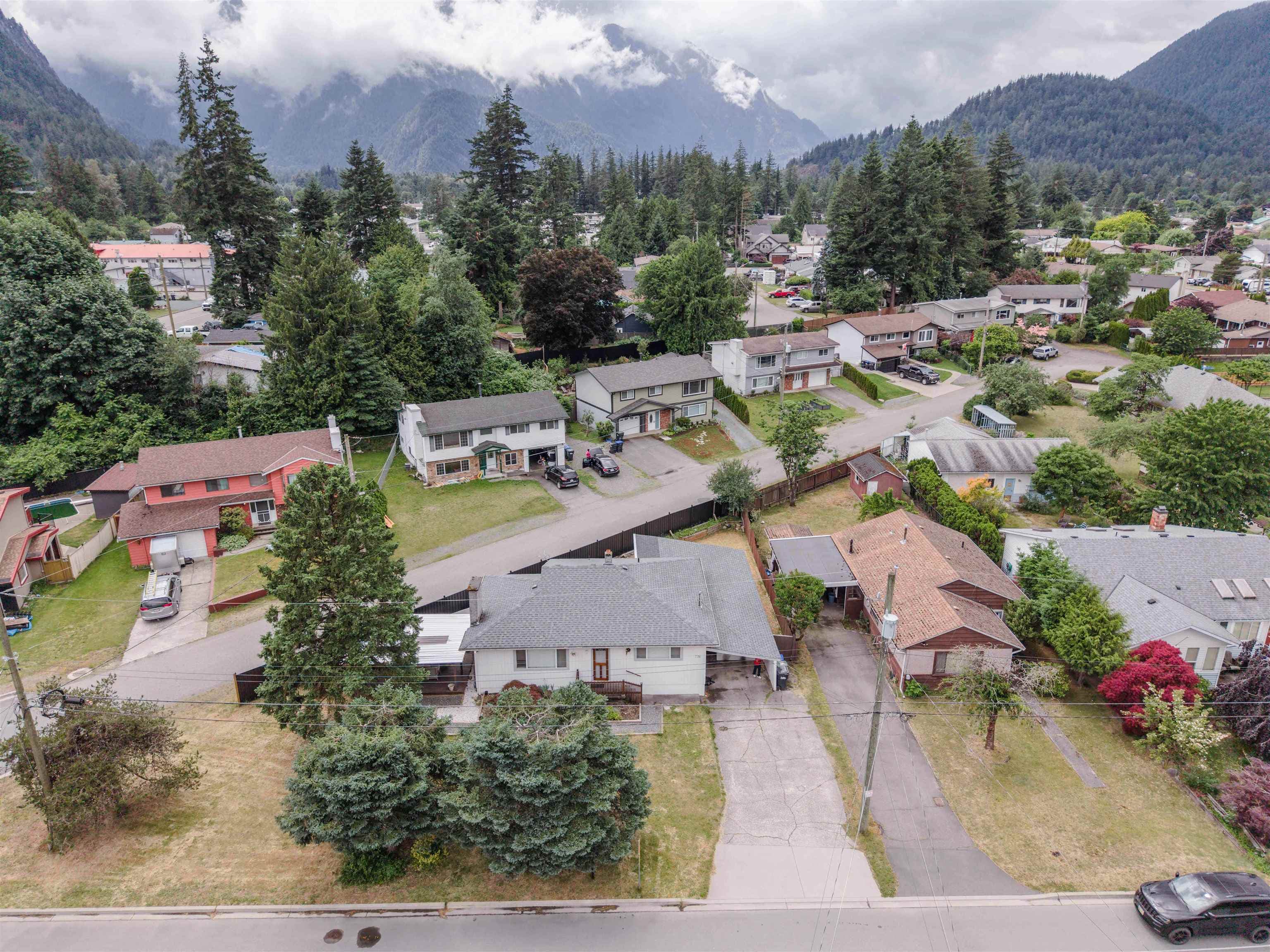 776 7th Avenue, Hope, V0X 1L4 — photo 5