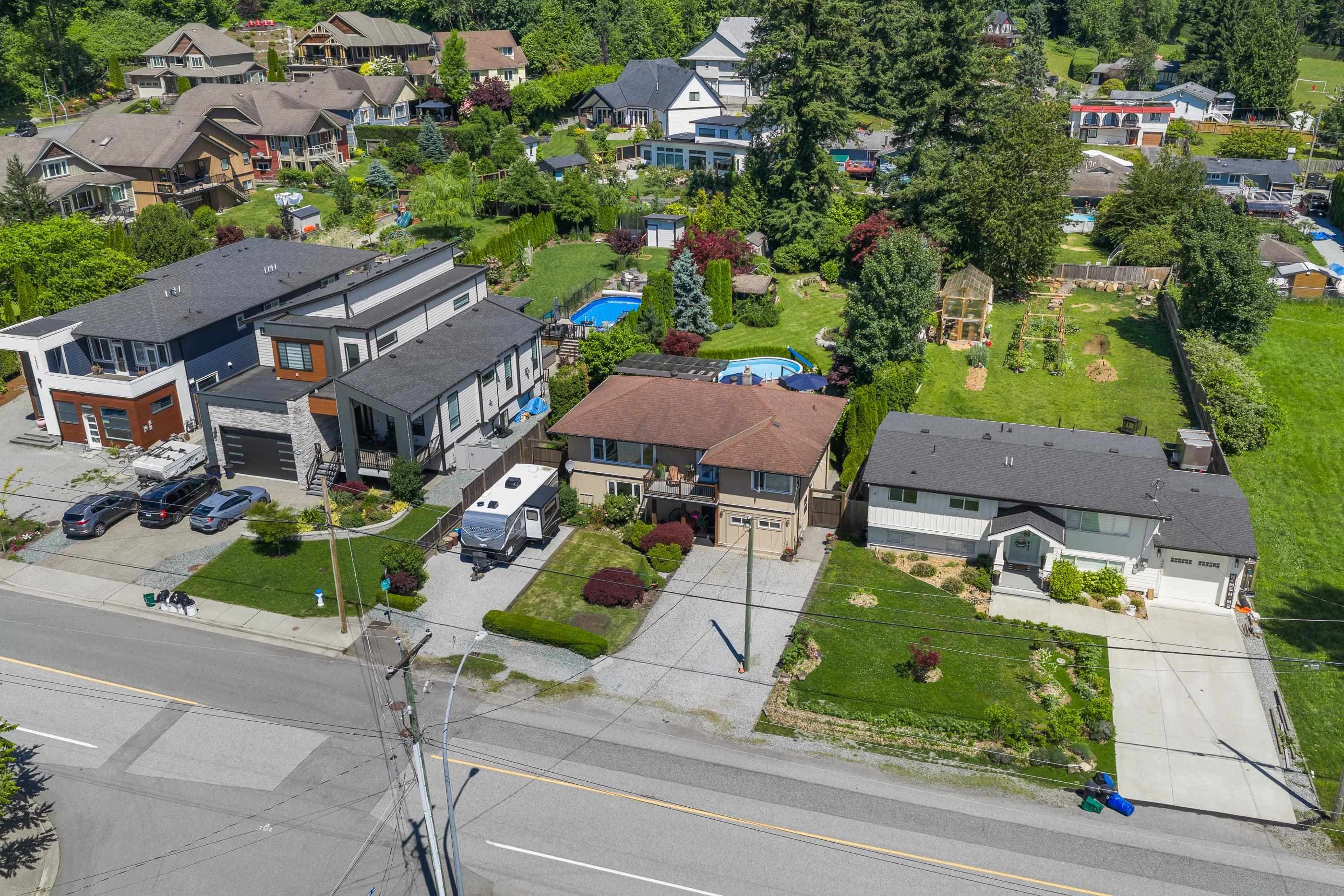 34921 Dewdney Trunk Road, Mission, V2V 6S2 — photo 2
