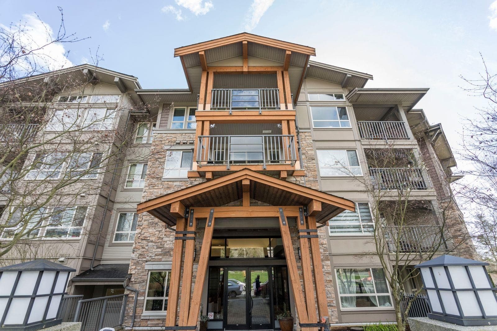 215 - 3110 Dayanee Springs Boulevard, Coquitlam
