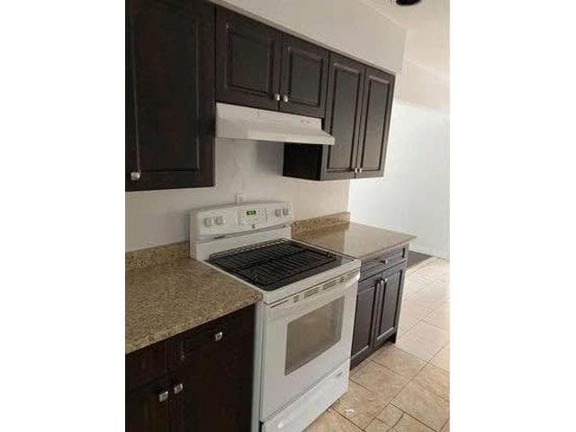 14860 89 Avenue, Surrey, V3R 7C4 — photo 3