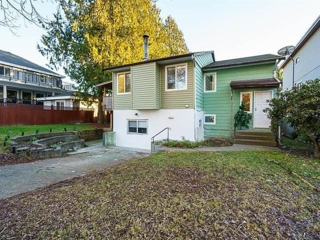 14860 89 Avenue, Surrey, V3R 7C4 — photo 1