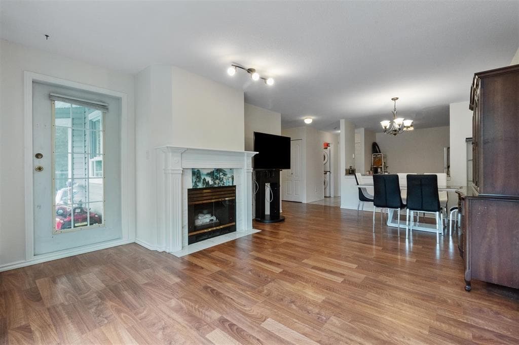 212 - 15130 108 Avenue, Surrey, V3R 0T4 — photo 3